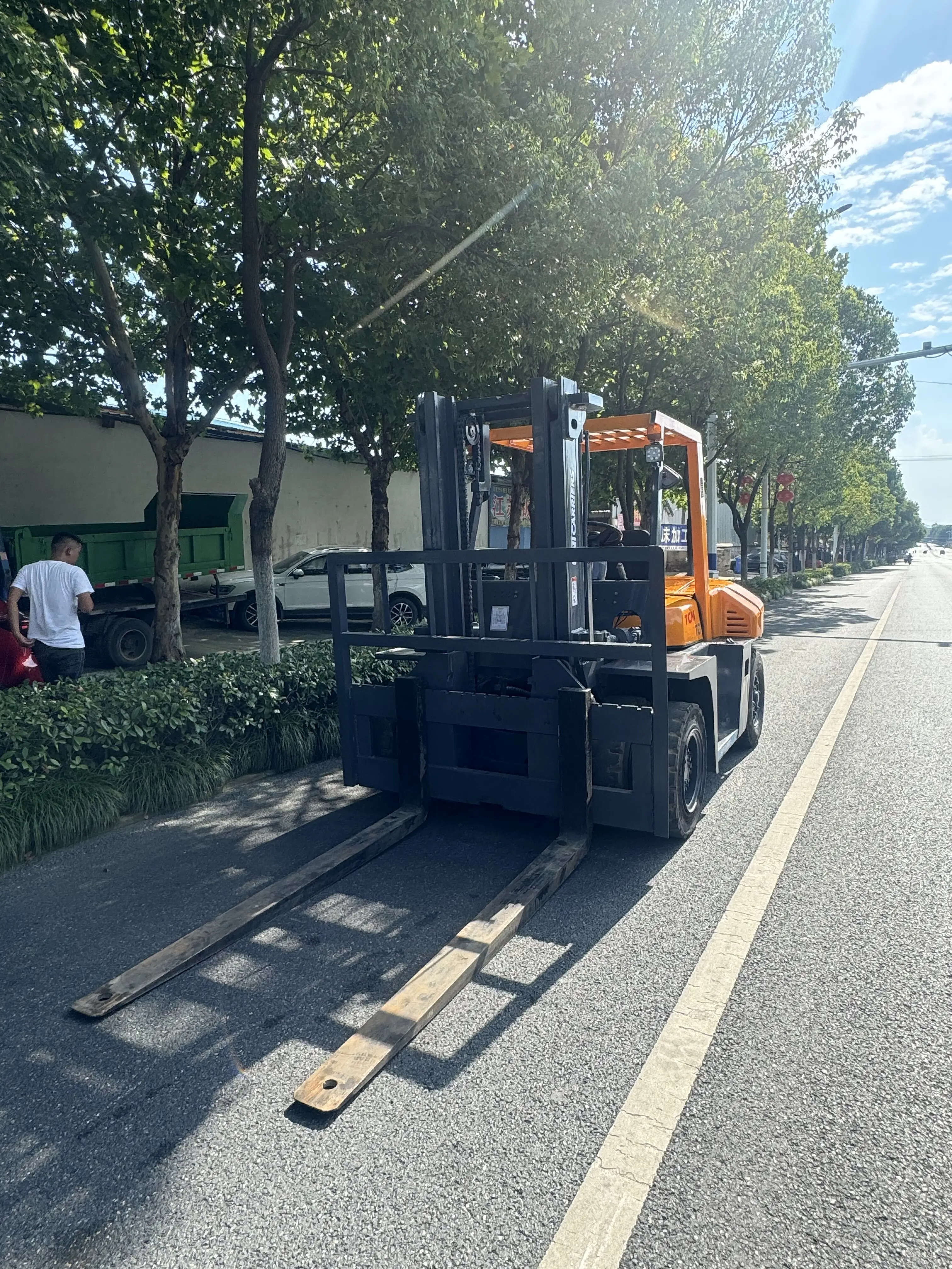 used Hot Sale small mini TCM 7Ton Diesel cheap forklifts truck with imported Japan engines for optional