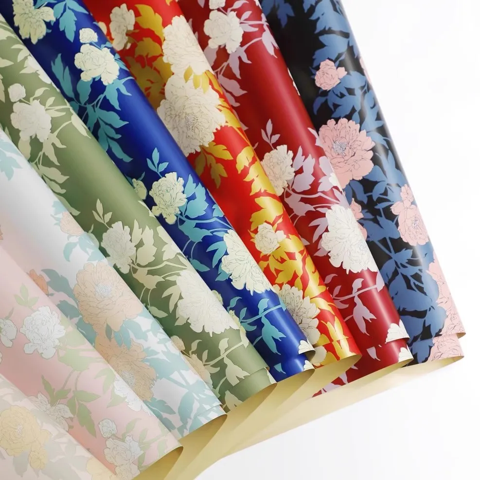 2024 New Arrival Directly Factory Wholesale Waterproof Flower Wrapping Paper with Floral Pattern for Fresh Flowers Bouquet