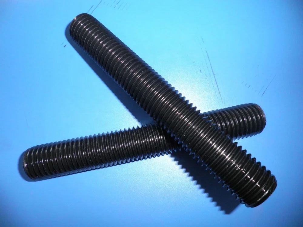 ASTM A193 B7 threaded rods with 2H hex nuts black finish high quality Made in China