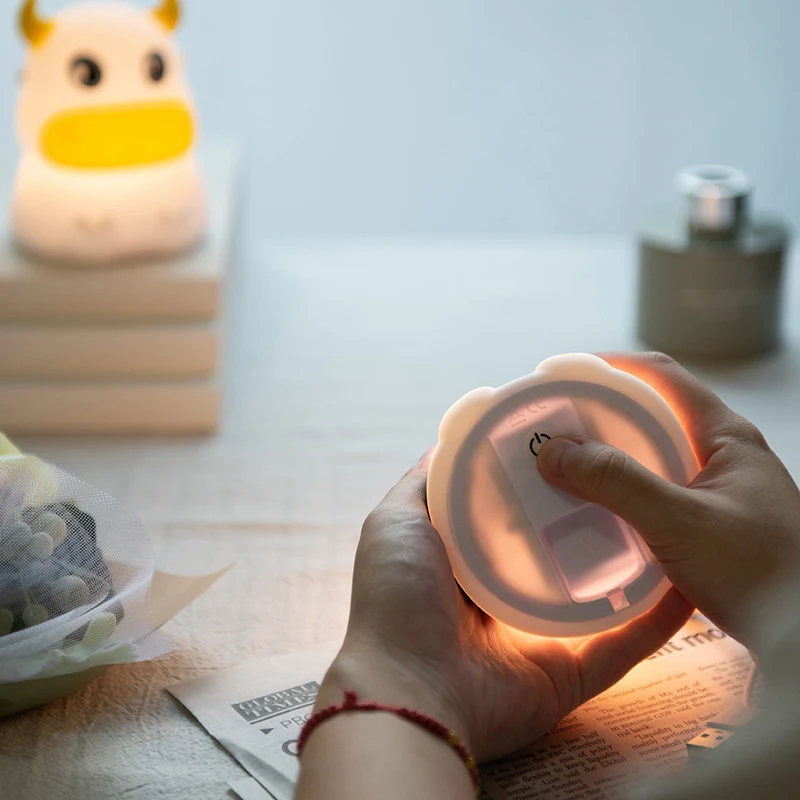 Touch Sensor Bedroom Bedside Lamp For Kids Baby Gift Cute Cow Night Light Silicone Night Lamp