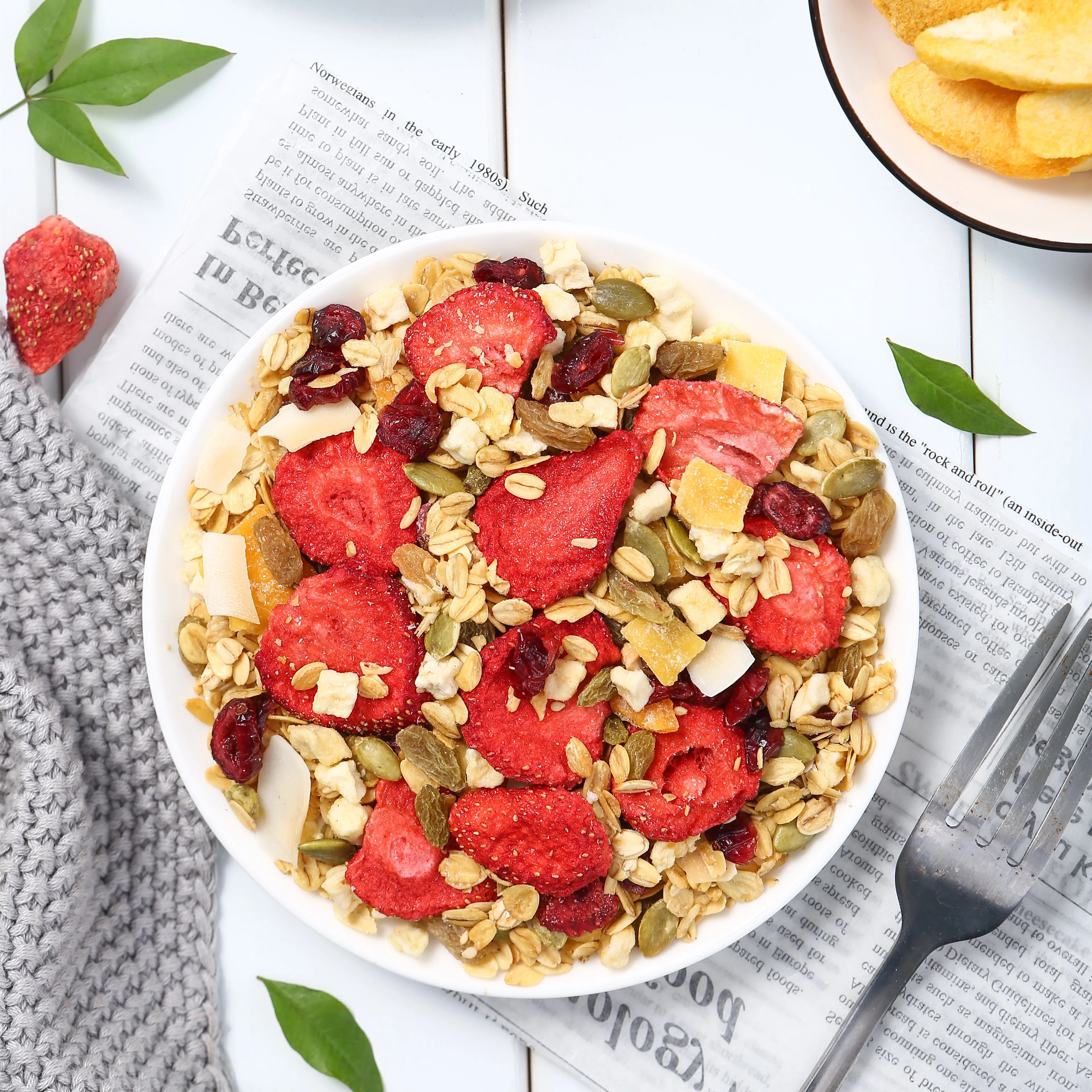 China Supplier 25 Years History Freeze Dried Strawberry Morphology Slice, Granula, Whole And Powder