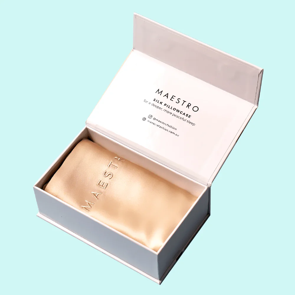 Wholesale custom gift magnetic boxes with silk satin liner