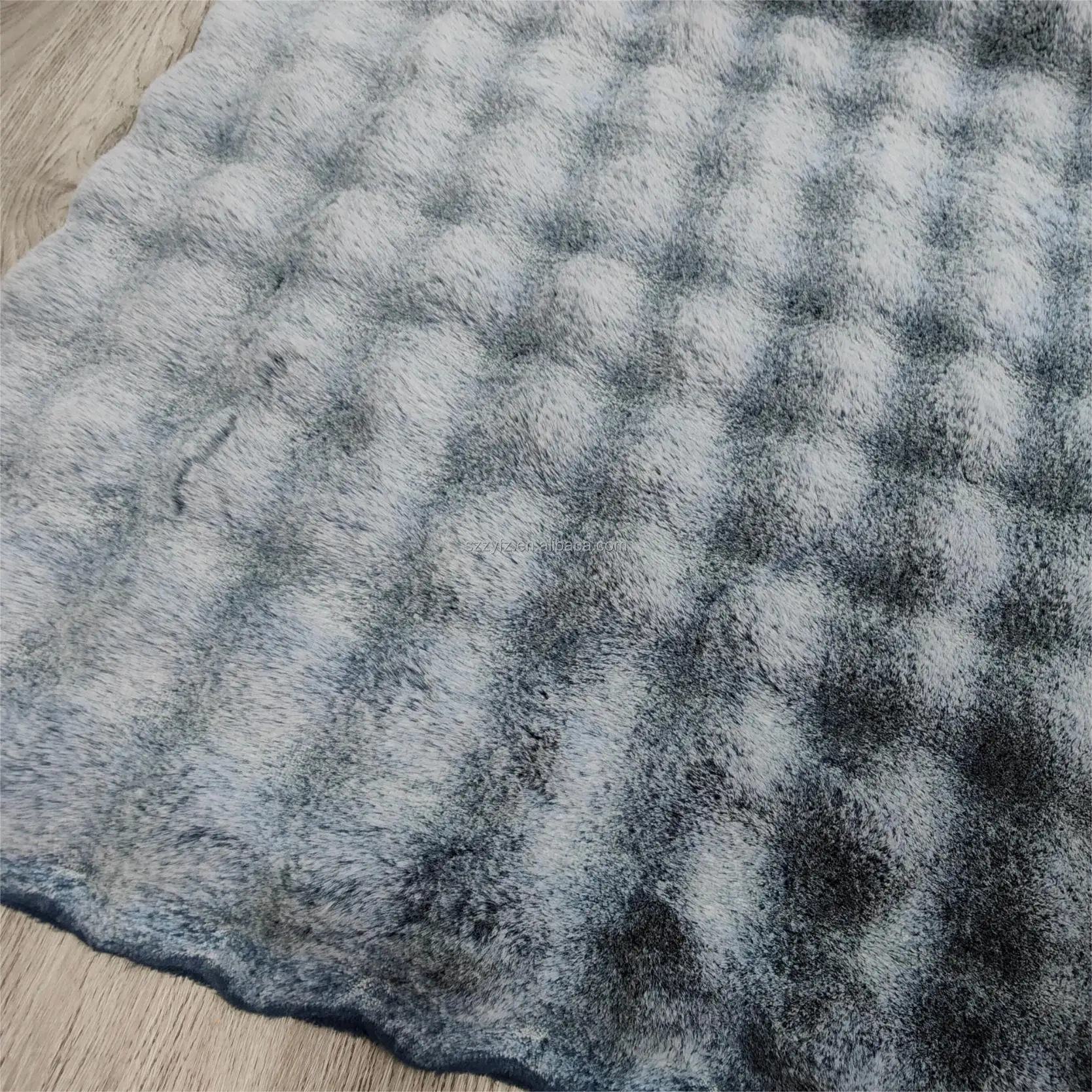 Factory Customized Wholesale Warm Luxury Rabbit Fur Fabric Hot Sale Blanket Faux Mink Bubble Heavy Weight Fleece Fabric