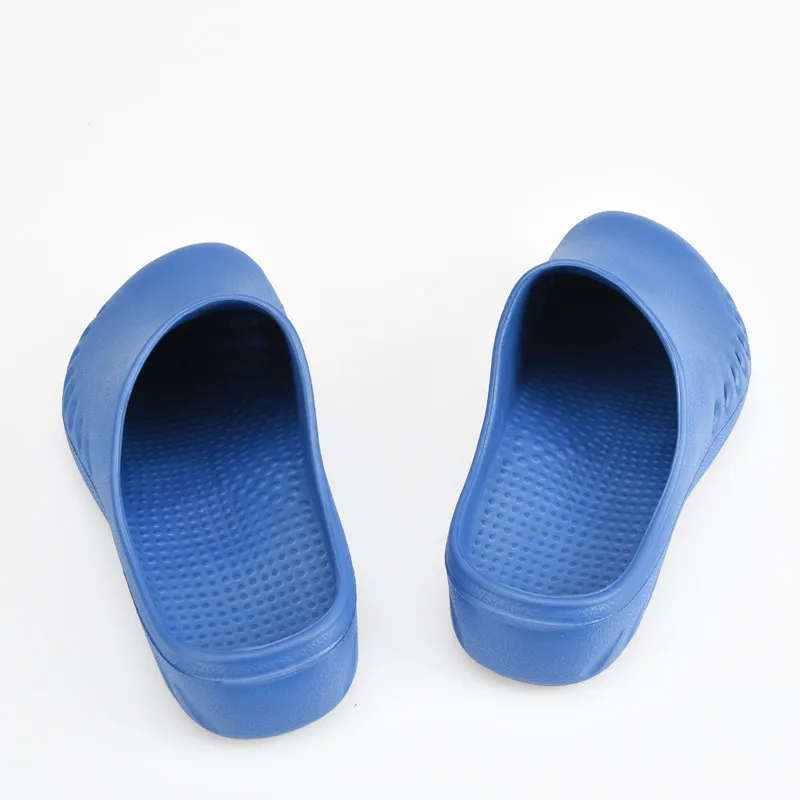 Wholesale Waterproof Non-Slip Medical Hospital Operating Room EVA Garden Clog Safety Work Kitchen Shoes