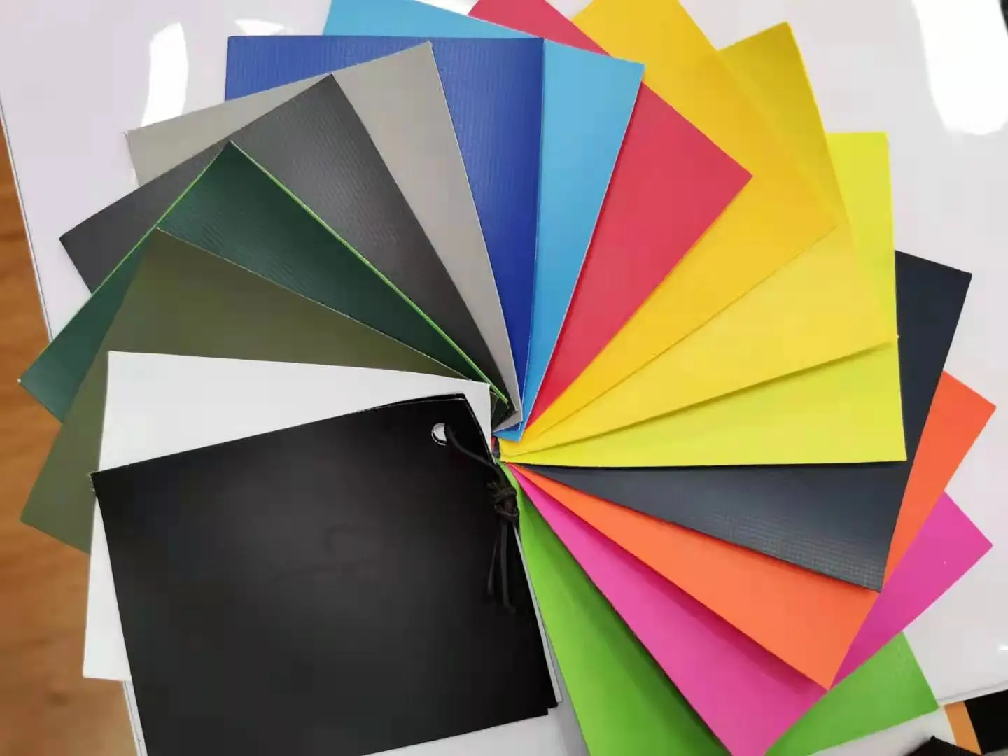 Custom Men Roll-Top PVC Dry Bag Waterproof Backpack Fully Waterproof Bag