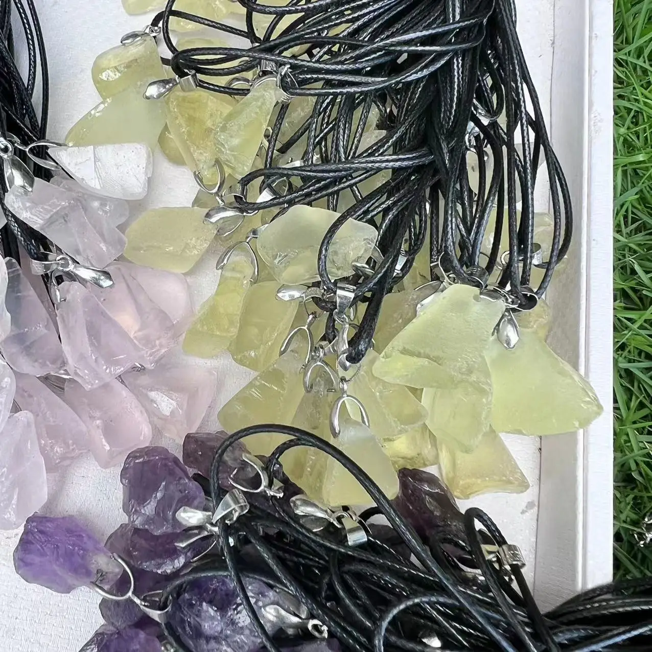Reiki Healing Irregular Gemstone Natural Quartz Crystal Citrine Rock aquamarine Rough Raw Amethyst Stone Pendants Necklace