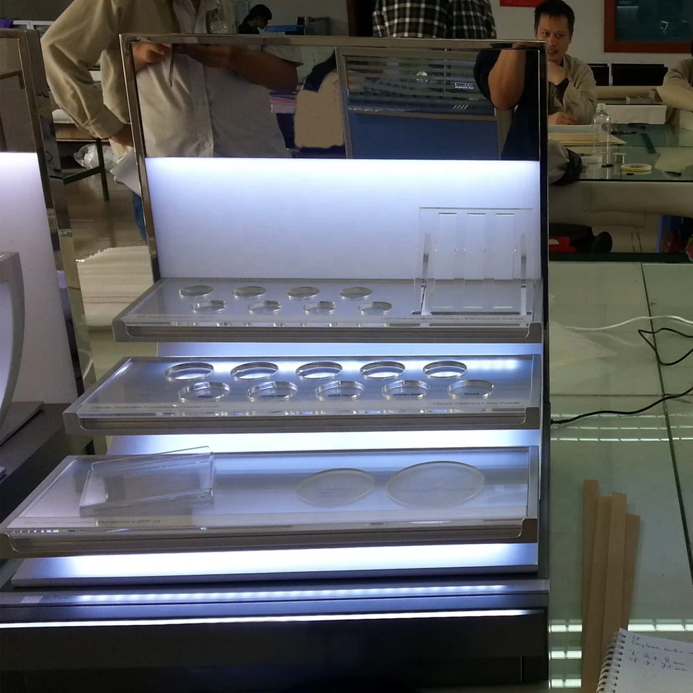 Fashionable High Quality Customized Cosmetic Display Stand With Led Light For Wholesale