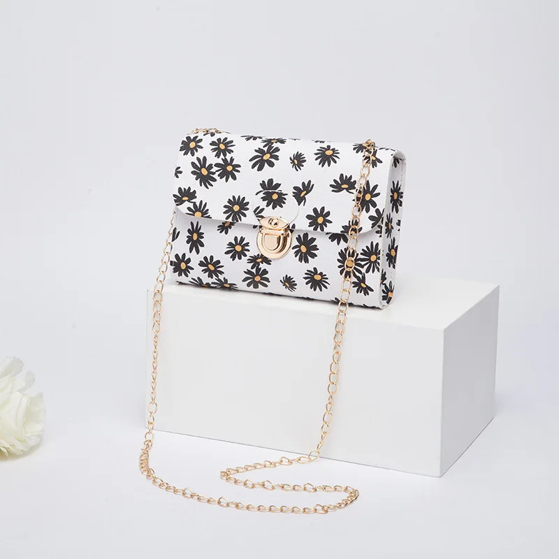 2024 New Small Mobile Phone Tote Bag Fashion Casual Square Chain Shoulder Bag