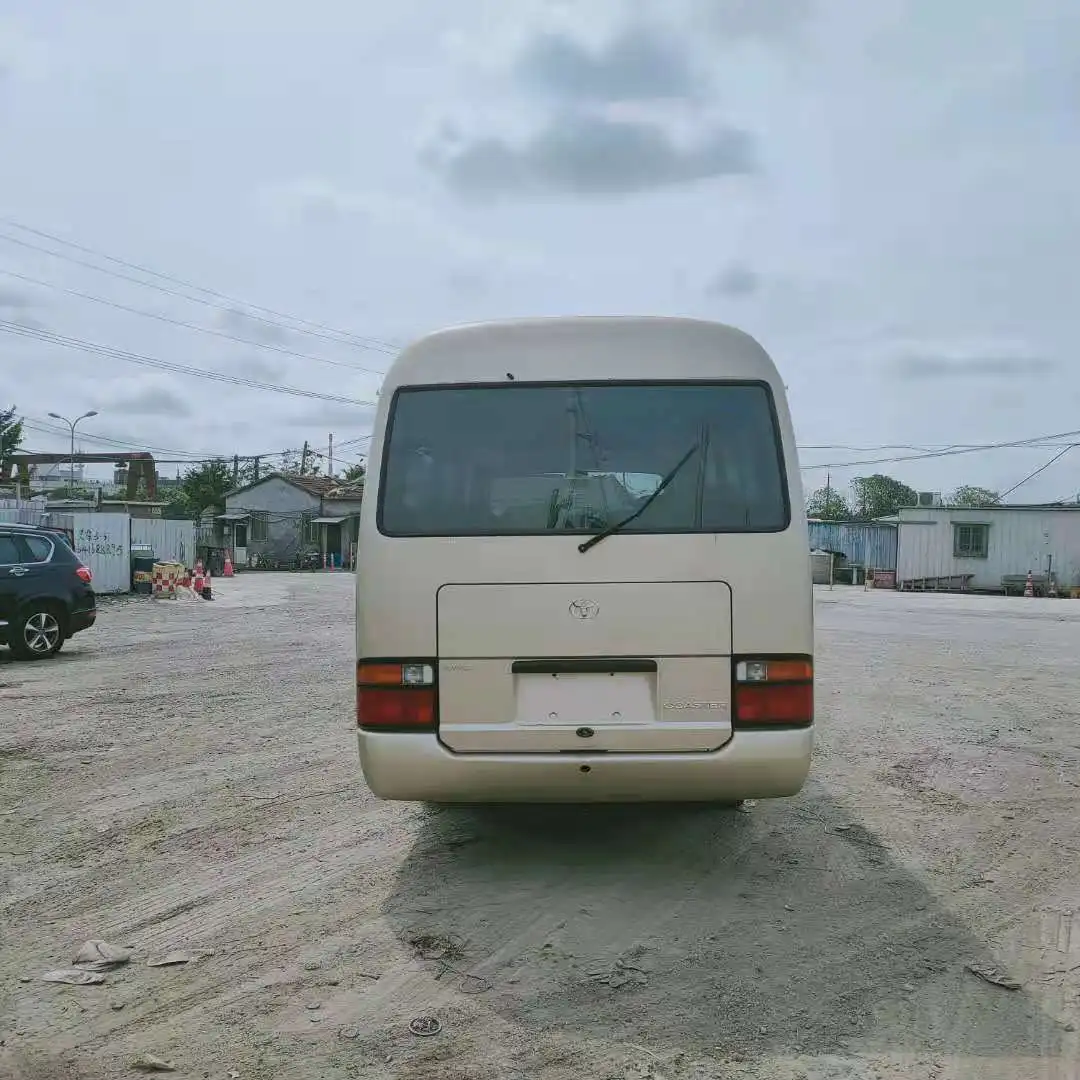 2017 year diesel 1hz engine japan school bus church bus used toyot coaster bus for sale 2017 year diesel 1hz engine japan made