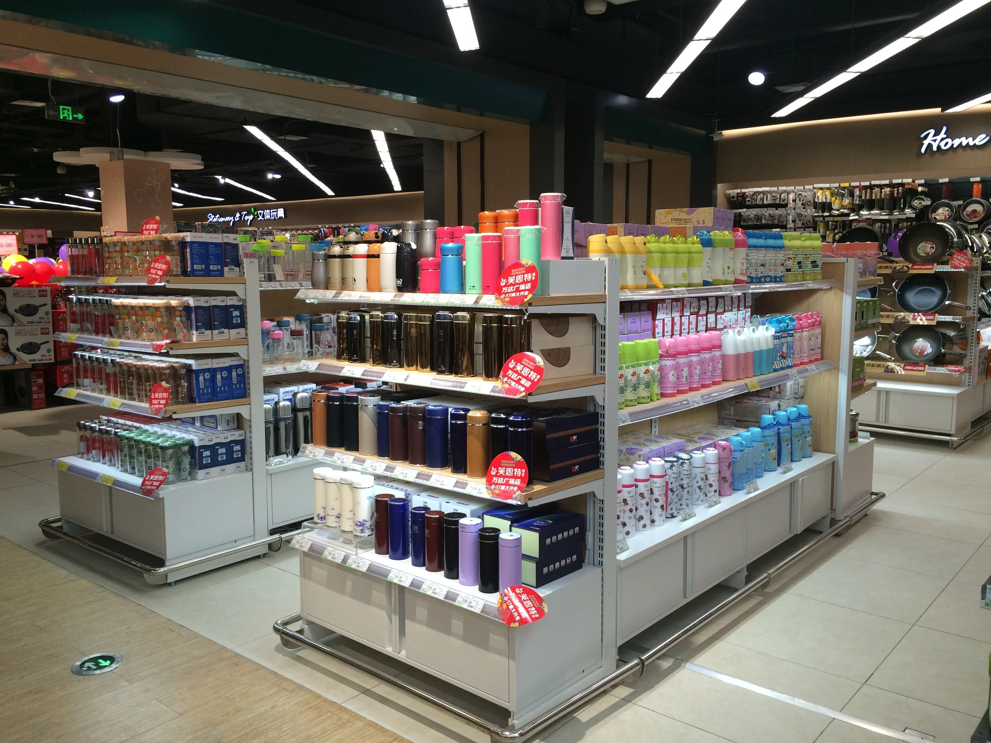 Wholesale Wood Book Store Display Stand Rack Stationery Shop Furniture Design showcase