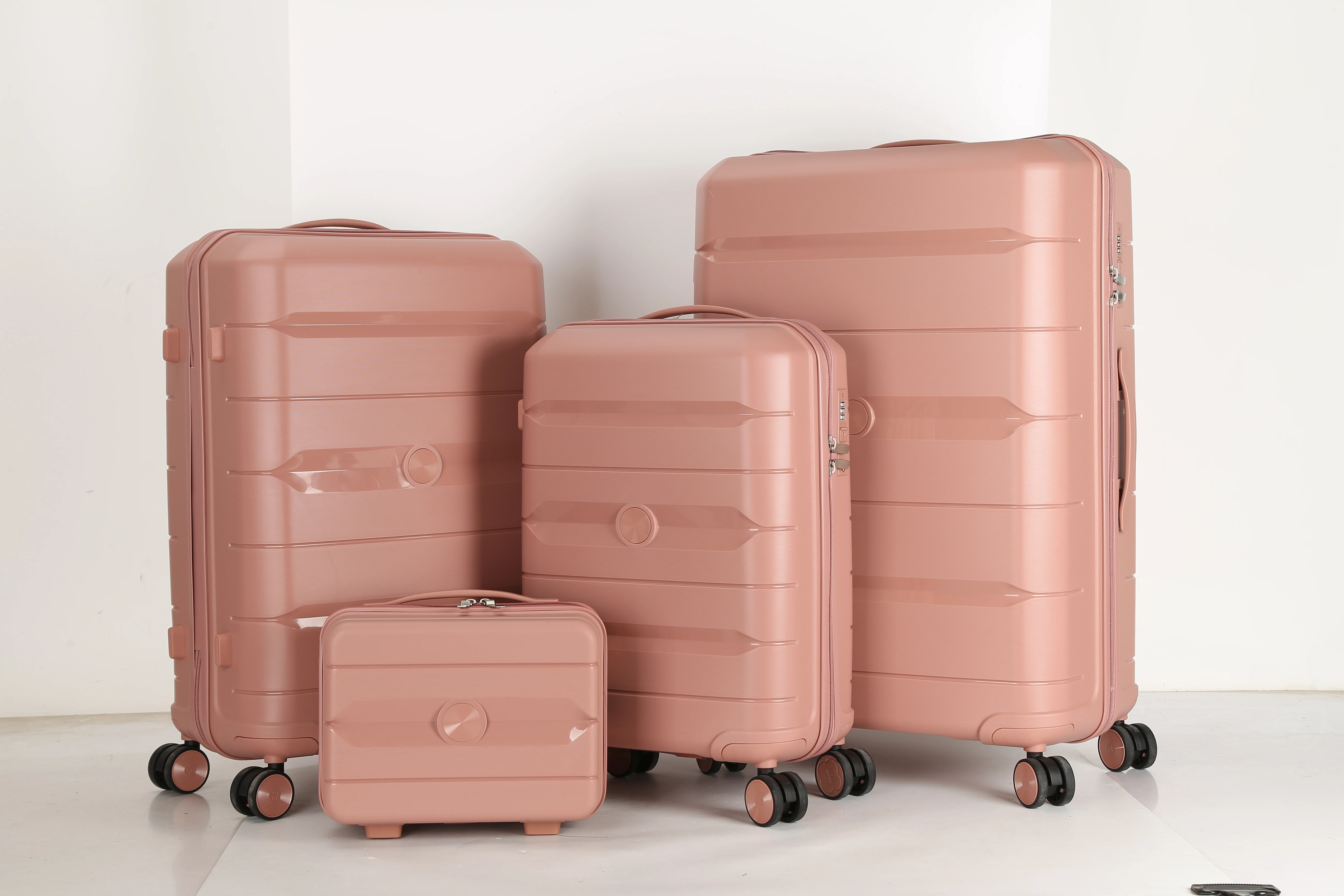 It works at any age   custom travel luggage tag baggage identification