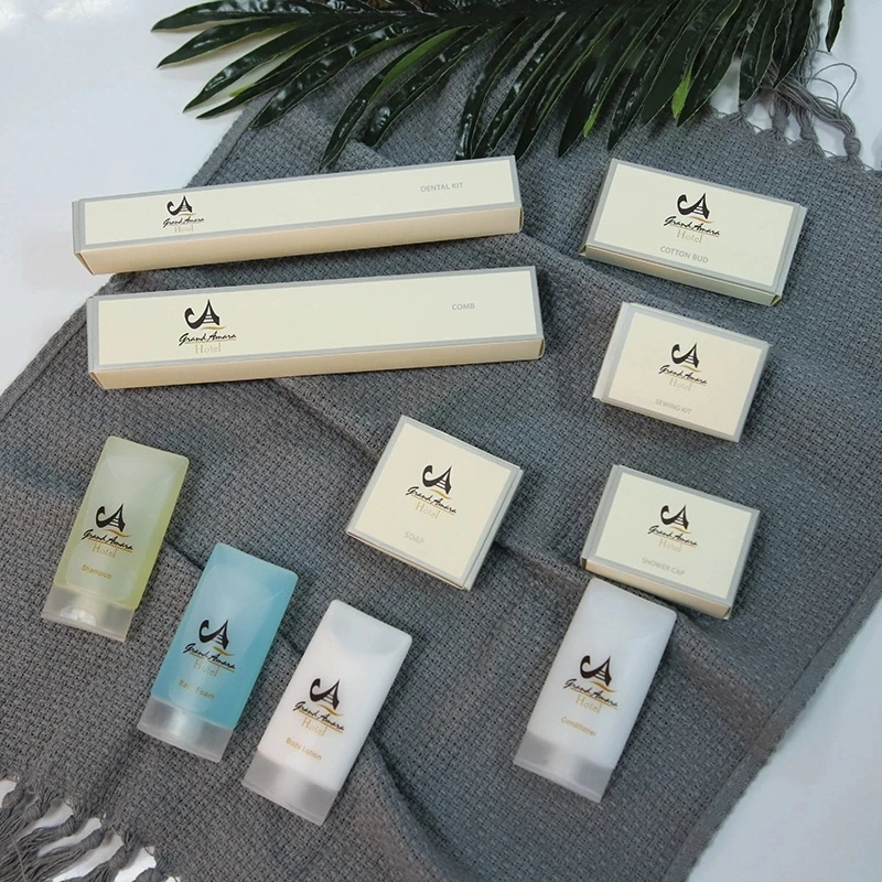 Custom 5 Star Disposable Hotel Size Toiletries Kit Personalized Luxury Hotel Guest Supplies Amenities Set Manufacturers