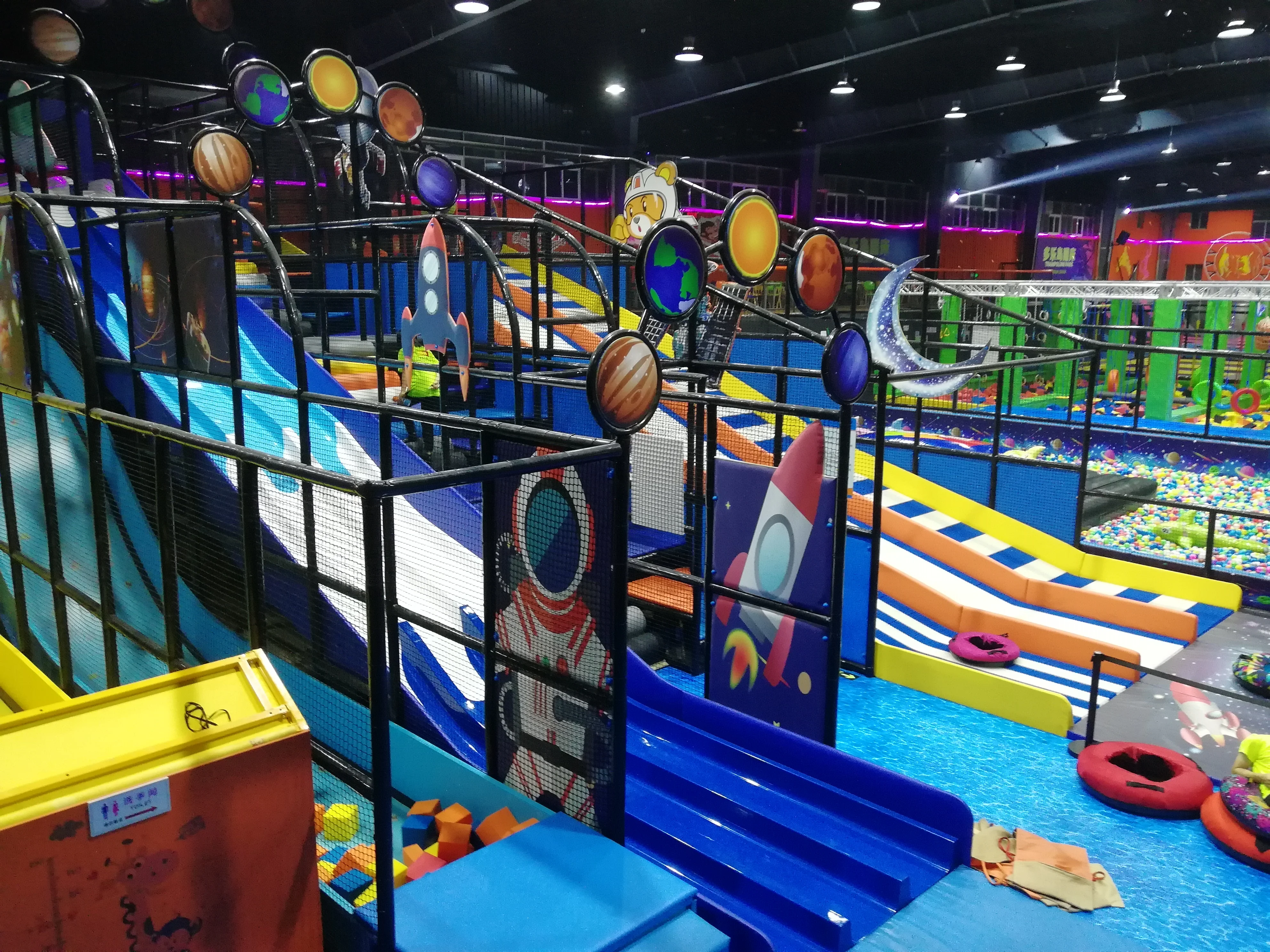 Enchanted Forest Commercial Attraction Soft Play Kids Indoor Adventure Playground Equipment