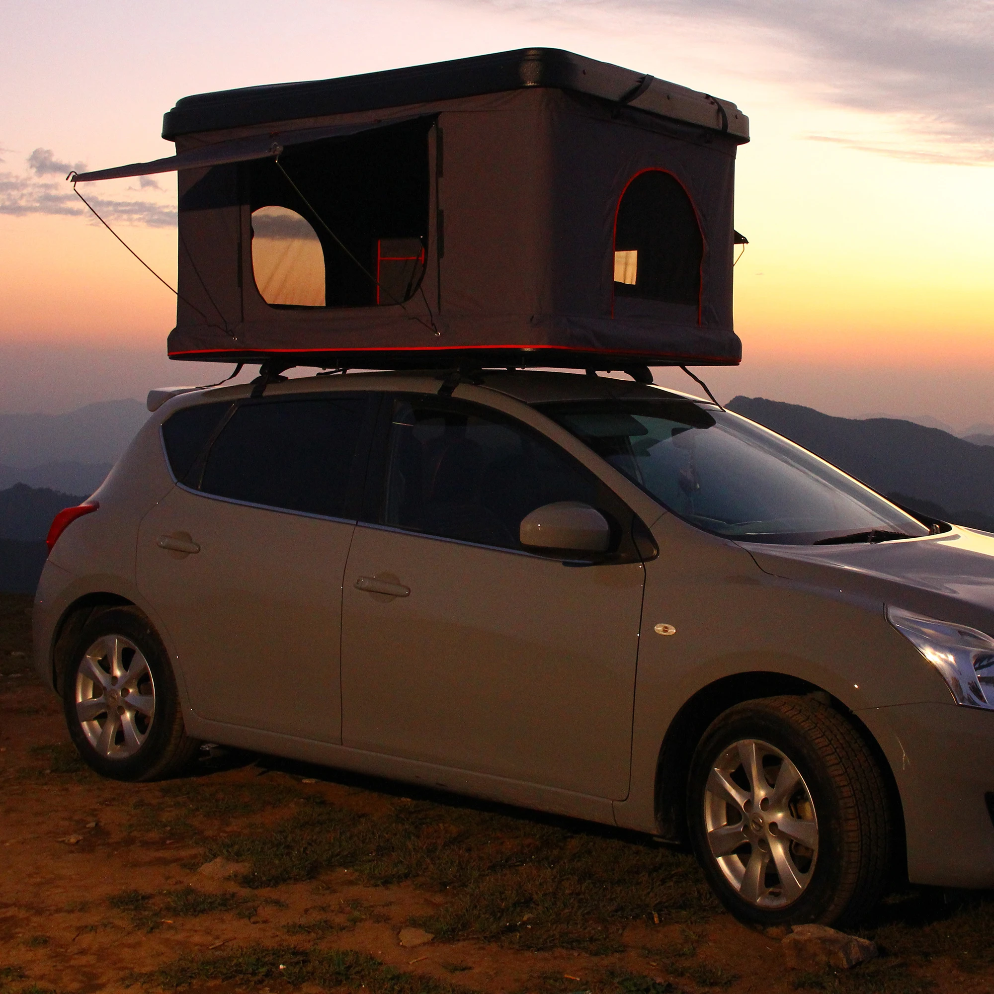 Cheapest 4 Season Top Insulated 4 Person Camping Hardshell Triangle Aluminium Lightweight Top Car Roof Top Tents