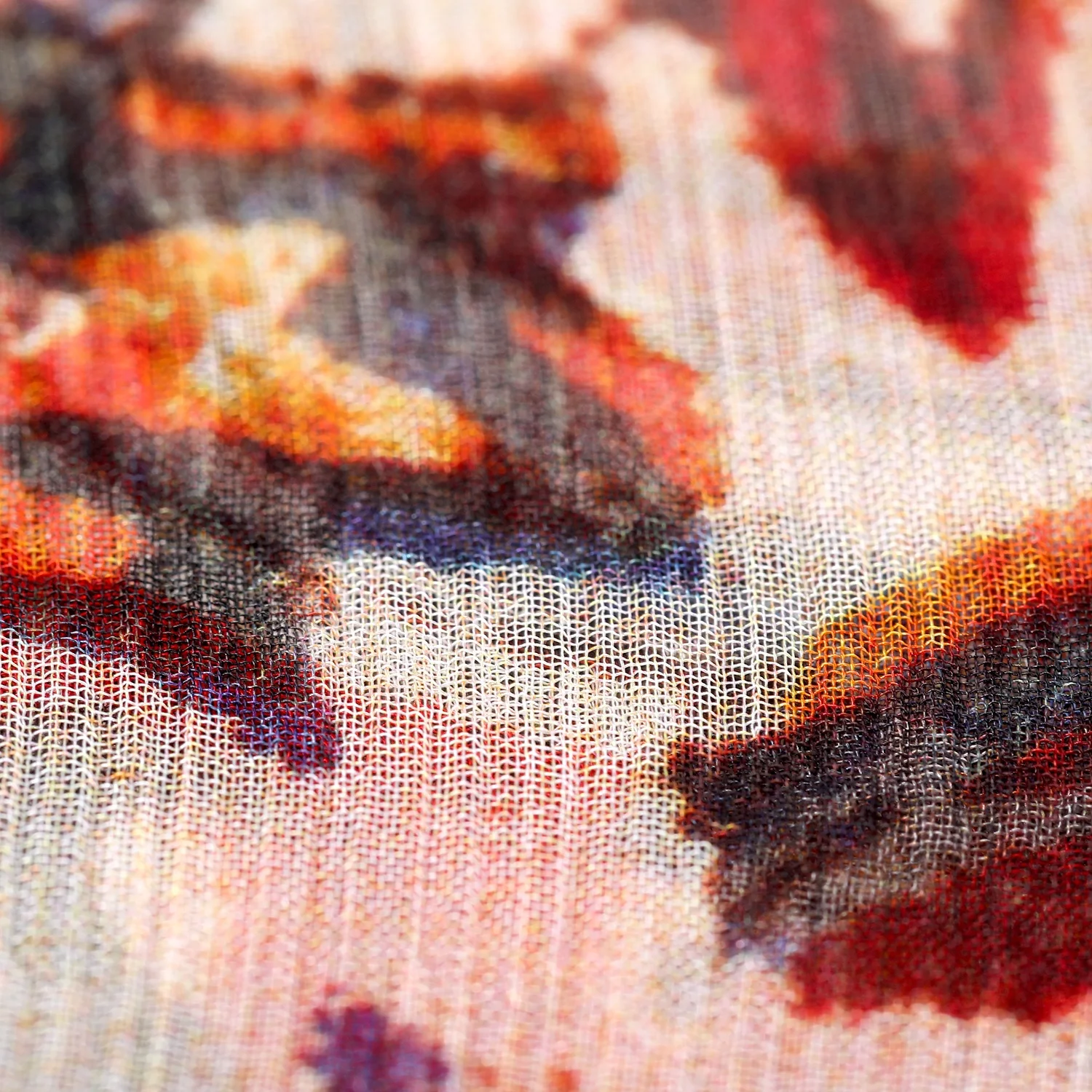 
Hot product 100% Silk Fabric cut piece woven fabric Crepe Ggt custom printed Crinkle fabric for cloth and scarf 