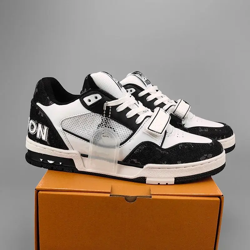 Casual Designer Luxury Shoes Black White Men Women Platform Fashion Low Top   Leather Rubber Walking Shoes Designer Trainer