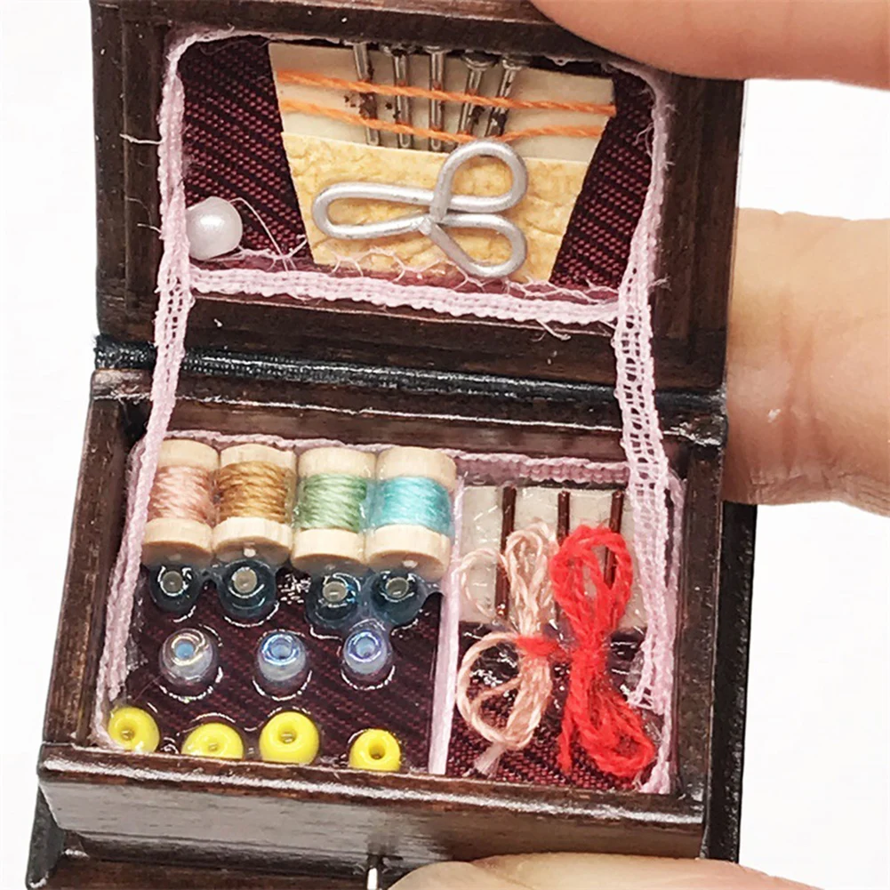 Miniatur Nähen Box Tape Threaded Spool Kit 1/12 Dollhouse Decor 