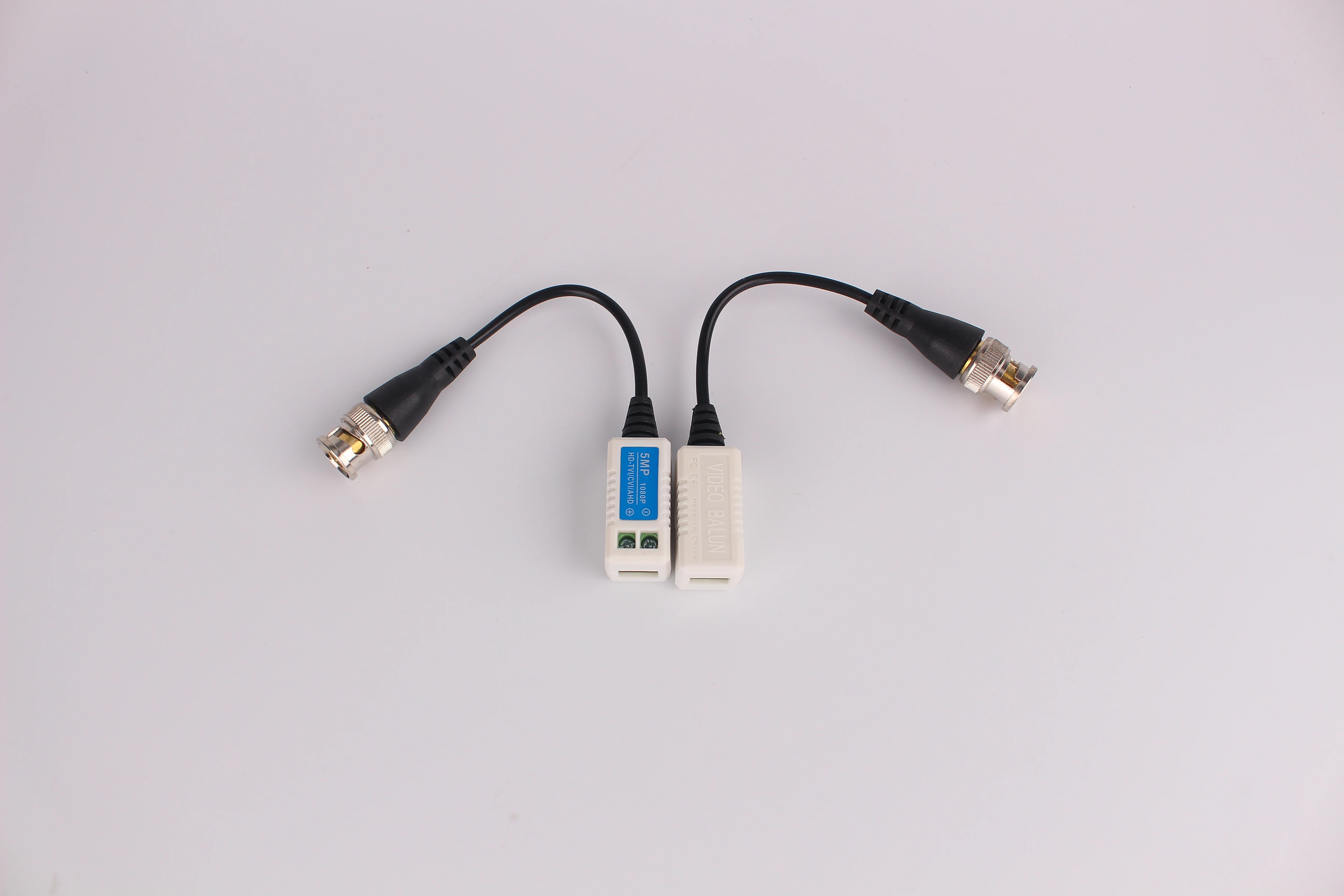 GK-202K hot sales video balun simple installation cctv balun 1 ch video balun transmitter