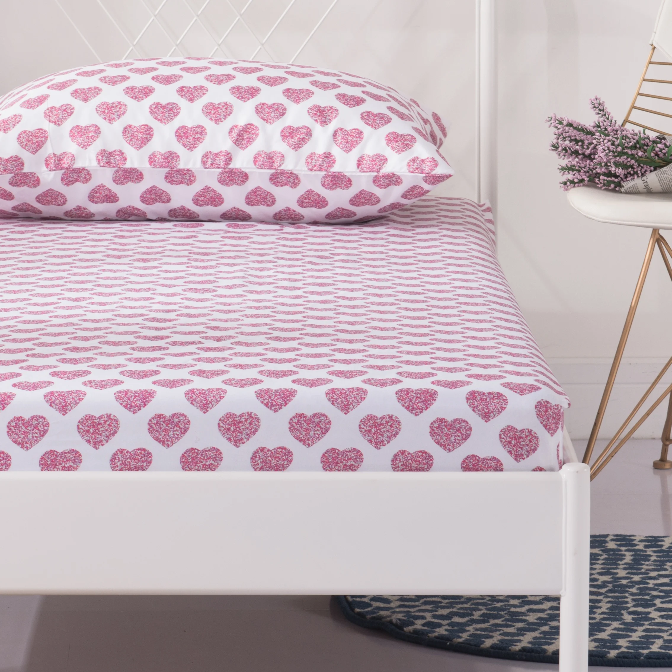 printed bed sheet