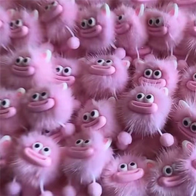 Плюшевый пушистый брелок с помпоном из кроличьего меха