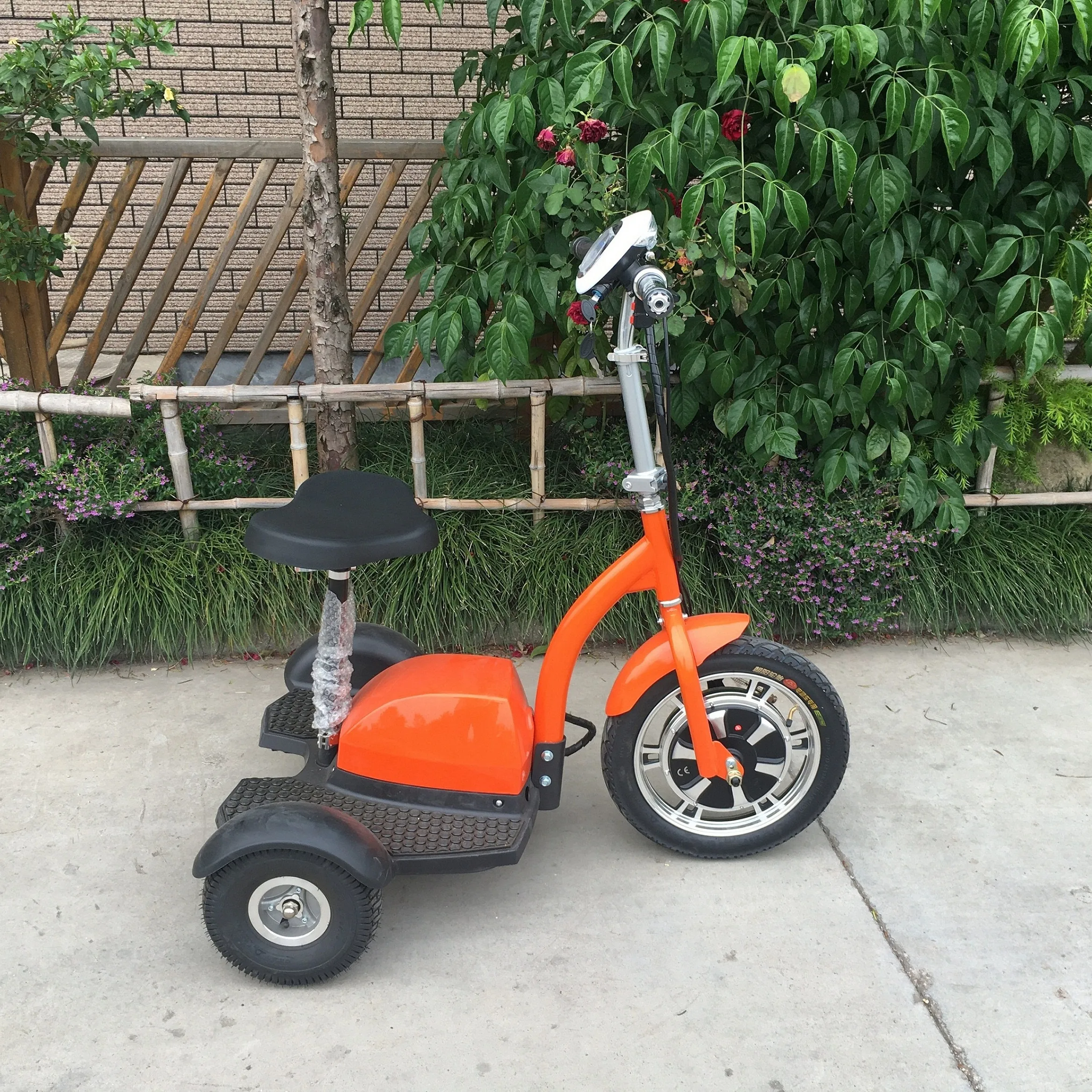 Electric Scooter with The Best Price in China Electric Tricycle Turkey 2023 Three Wheel Electric Car