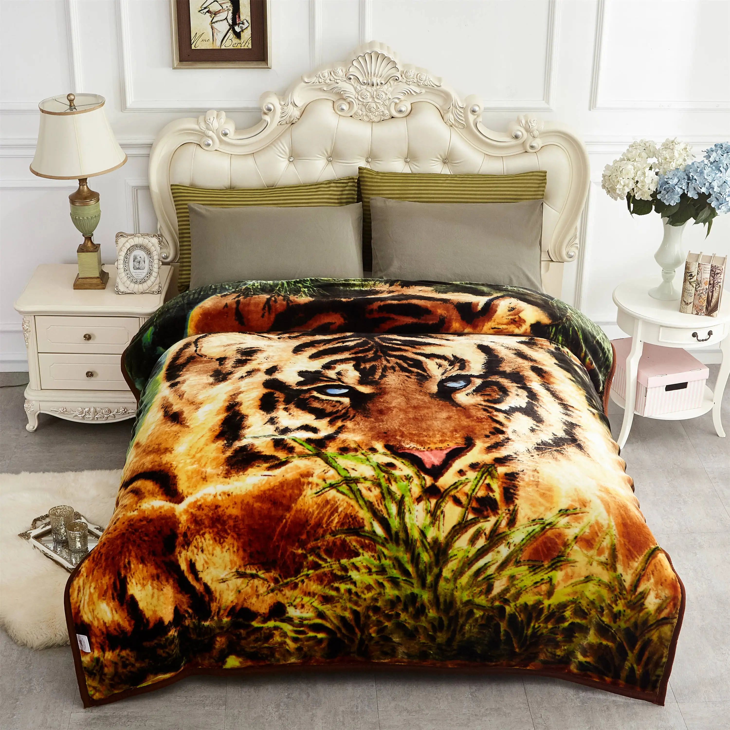 2024 Winter New Design comfy throw blankets Fluffy Plush Blanket For Bed winter king size Embossed Fleece Tiger blankets