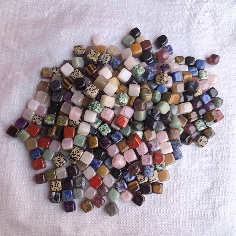 Заводская оптовая продажа натуральные прозрачные кварцевые кристаллы целебные кубики полудрагоценные камни