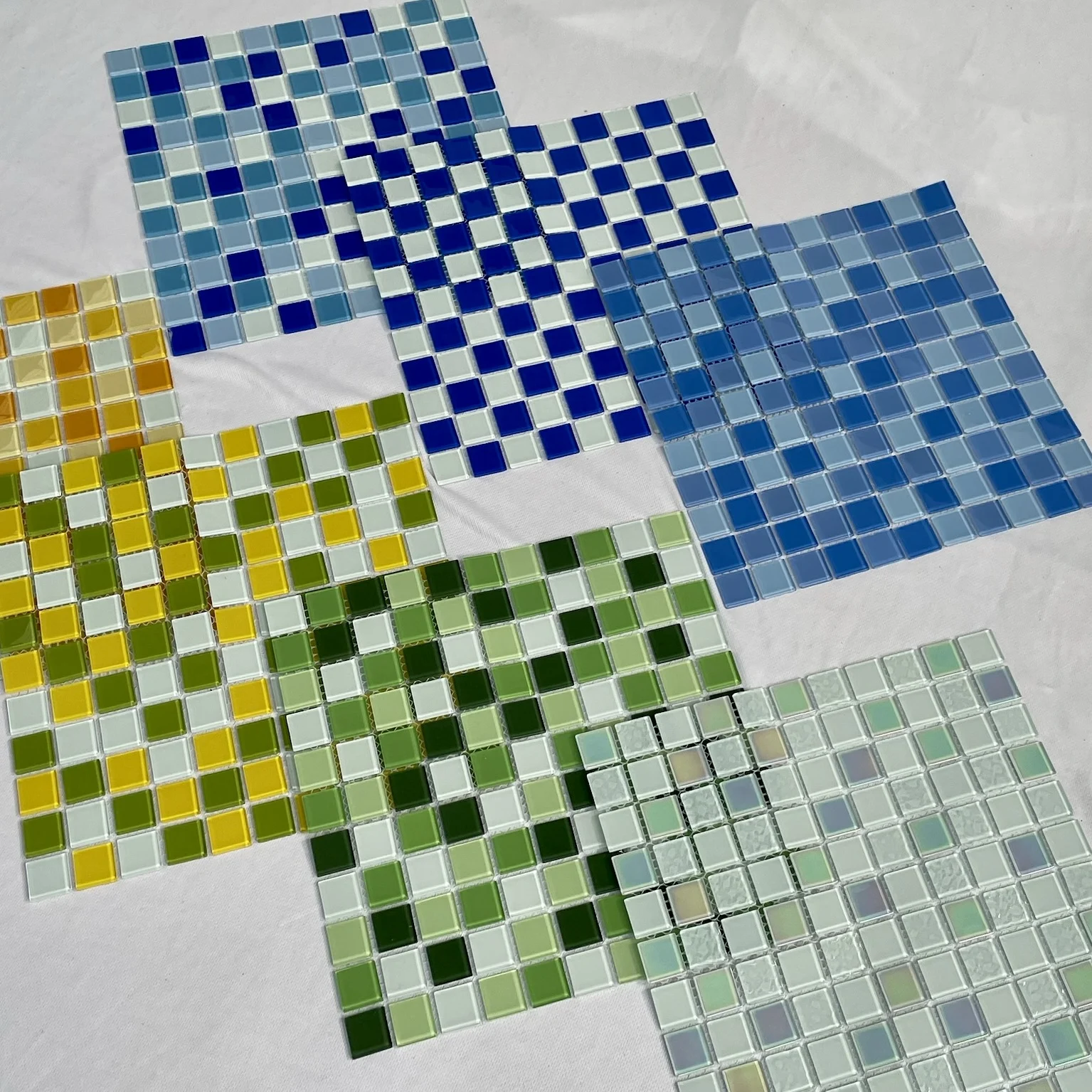 Wholesale price outdoor white blue iridescent crystal glass swimming pool mosaic tile