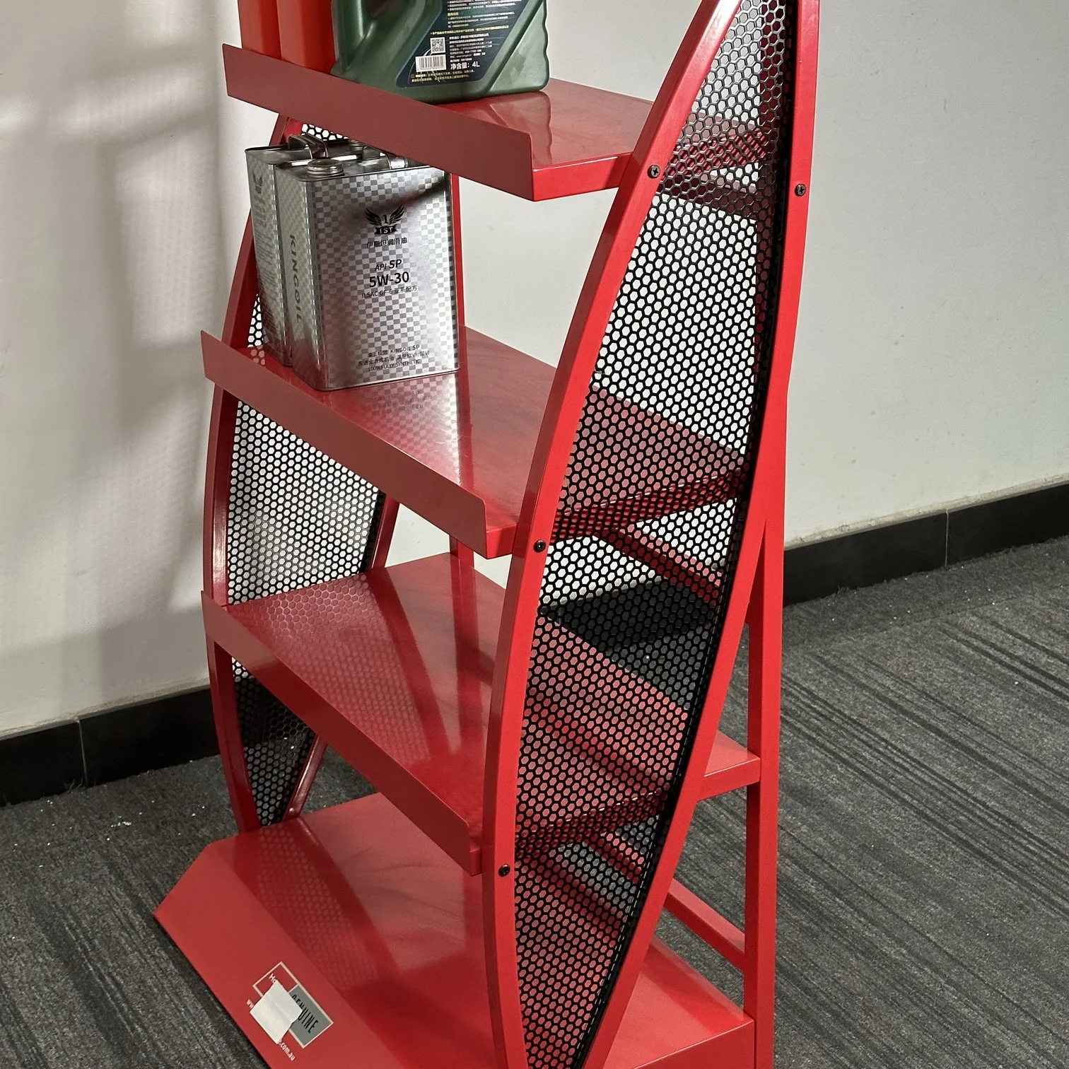 Custom Floor Standing Metal Auto Engine Motor Lubricating Oil Display Shelf Stand Rack