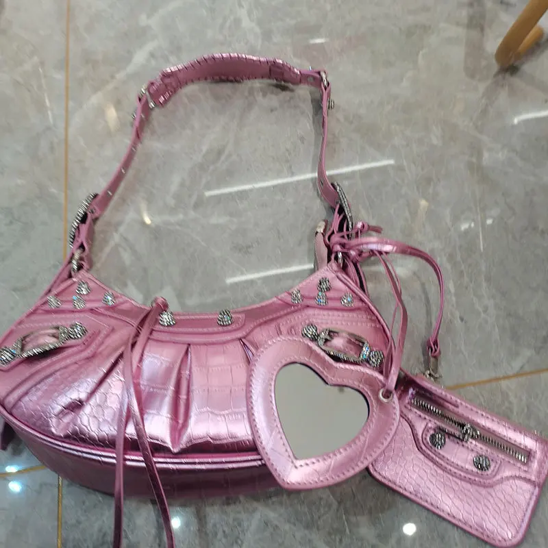 Top Design Famous Brand Women Hand Bags Ladies Crossbody Purses Women Pink Designer Luxury Rivet Purse Sling Bag