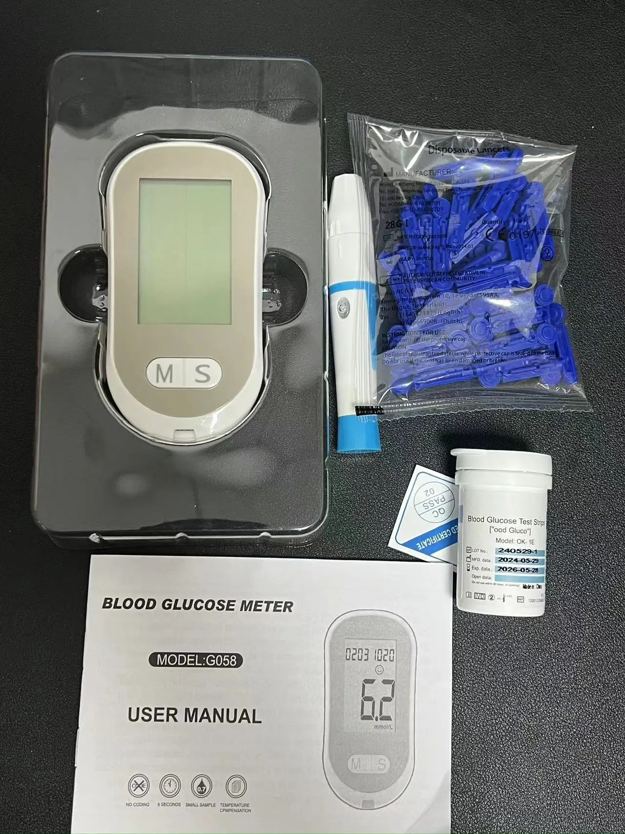 Wholesale glucose meters monitors healthcare digital blood glucose meter with Blood sugar test strips Glucometros