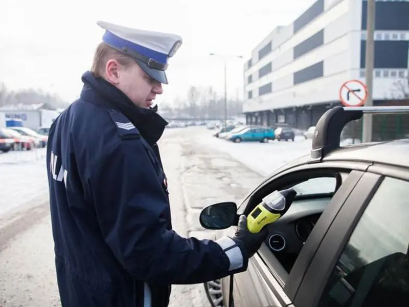 Безконтактный AT7000 Быстрый скрининг цветной светодиод ЖК-дисплей на топливных элементах алкотестер