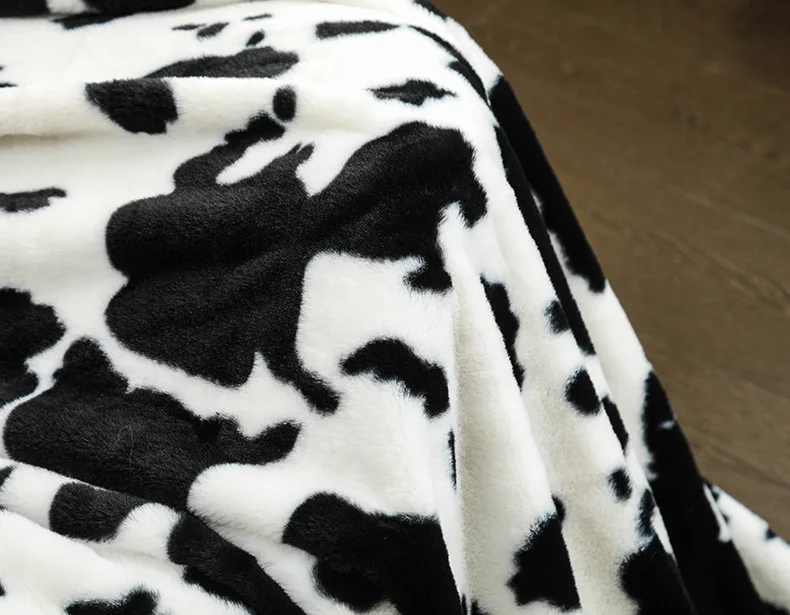 Premium Cozy Soft Lightweight Fleece Throw Blanket Warm Plush with Colorful Printed Pattern Bedding Blankets Throws