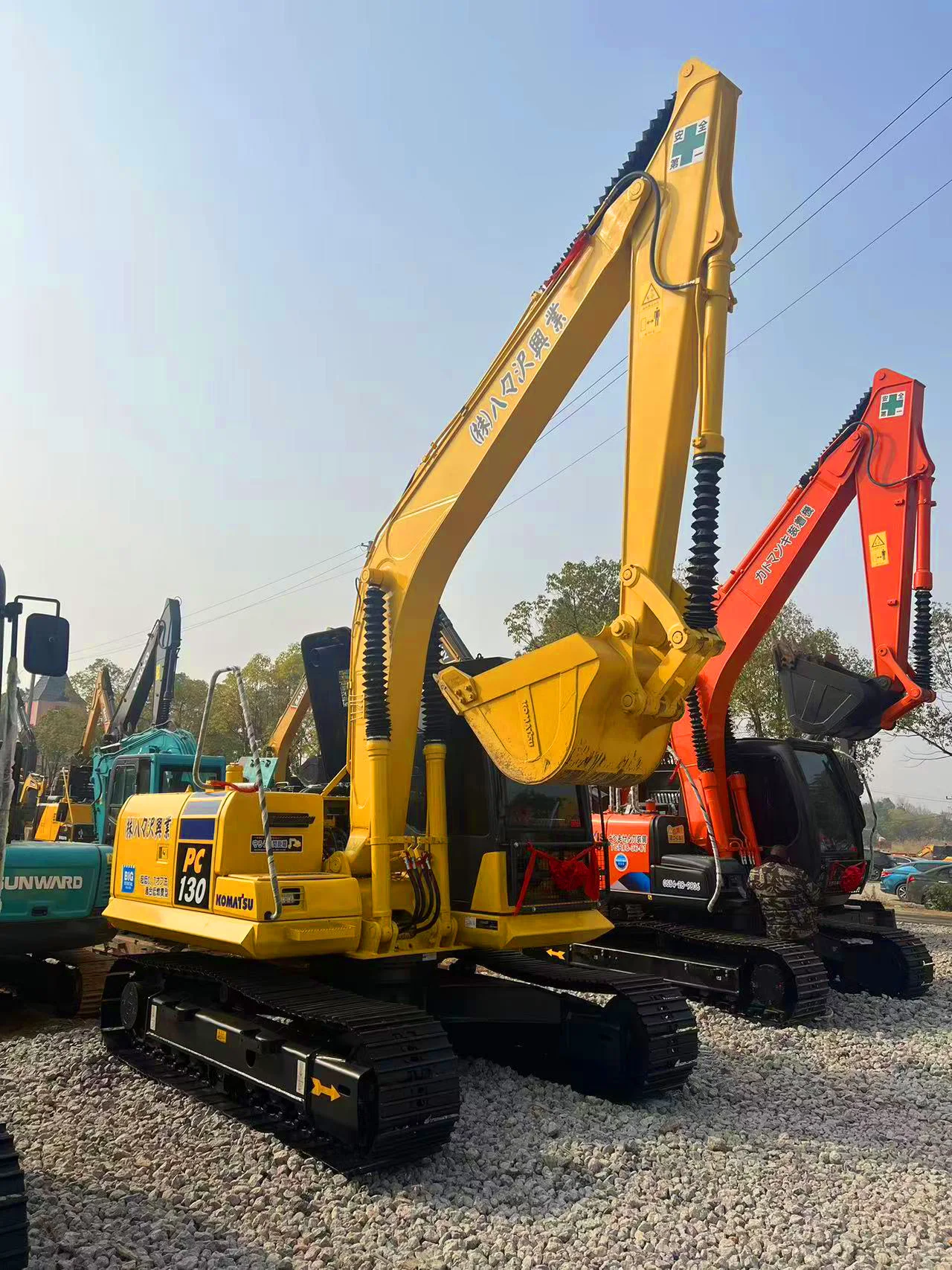 Foreign trade for 90% new used komatsu excavator pc35 pc40 pc45 pc50 pc55 pc56 pc360 pc130 pc400  pc200 pc120 pc130 in stock