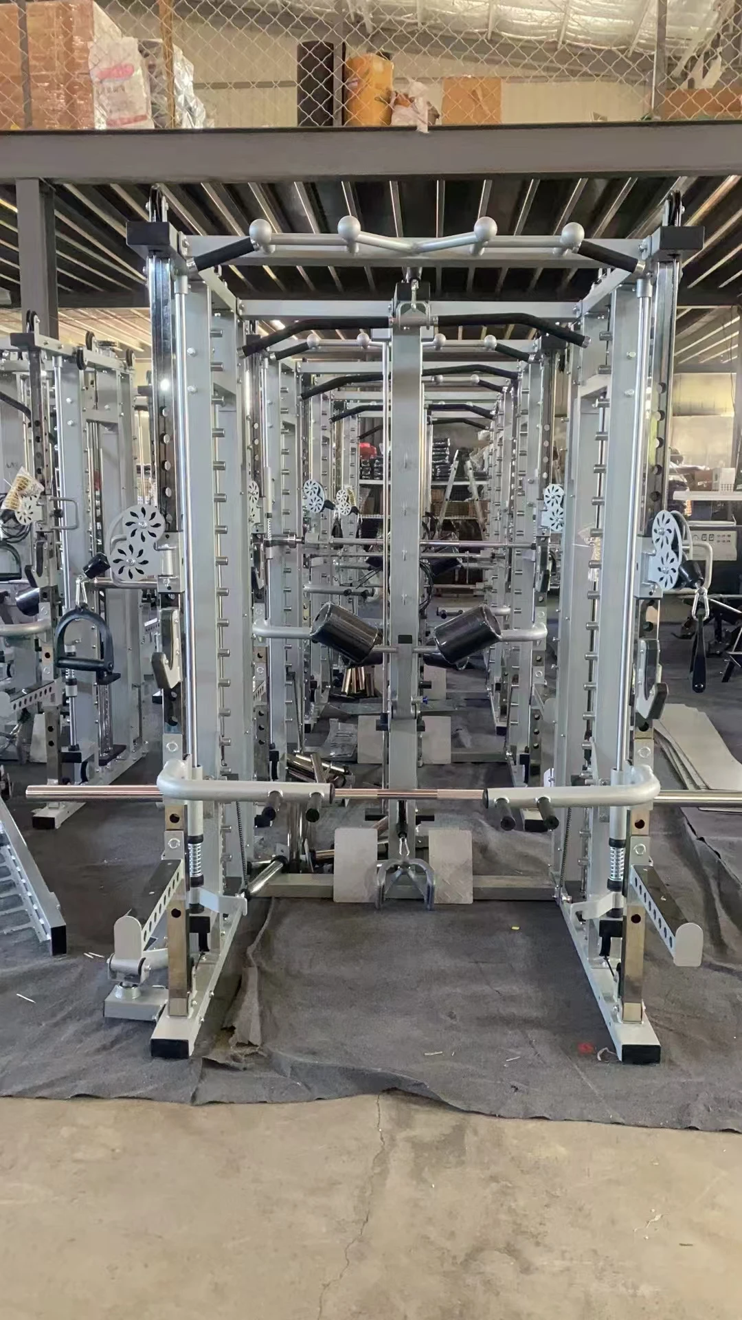 New Multi Function Station Body Training Workout Station Domestic multifunctional fitness equipment commercial gym Smith machine