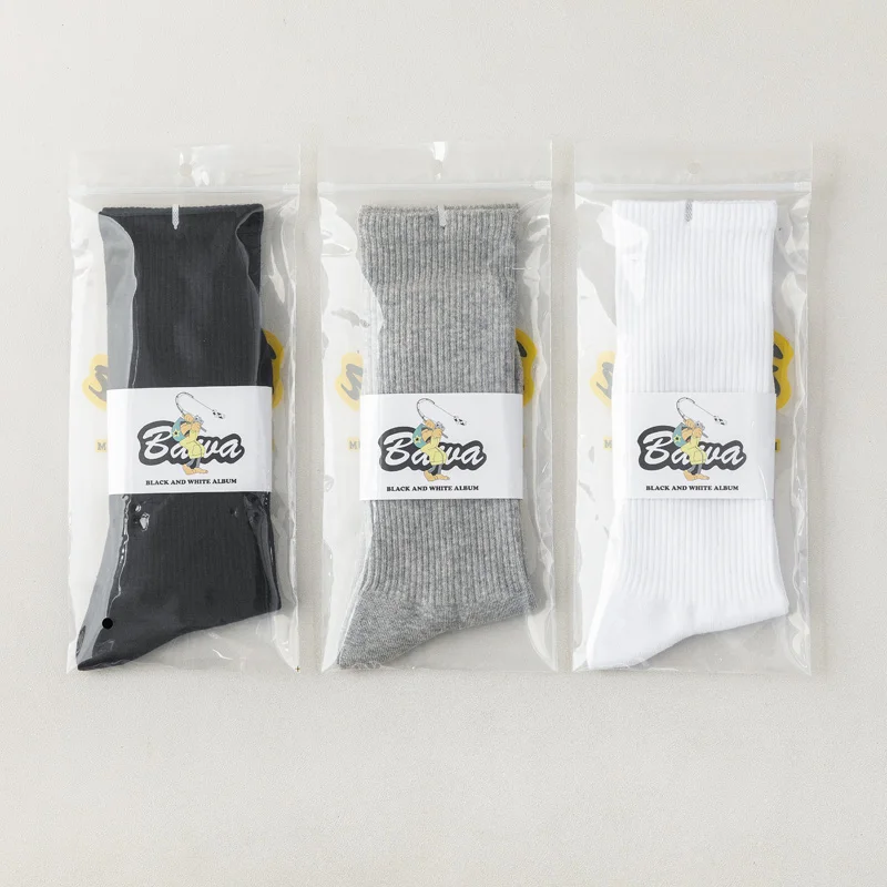 Wholesale breathable organic bamboo cotton socks manufacturers grey OEM ODM crew socks solid pure black white seamless socks
