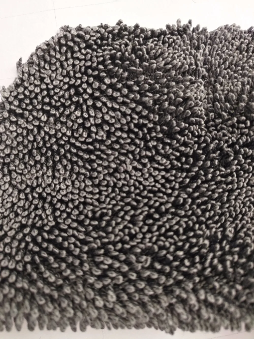 Полотенце для автомобиля из микрофибры серого цвета