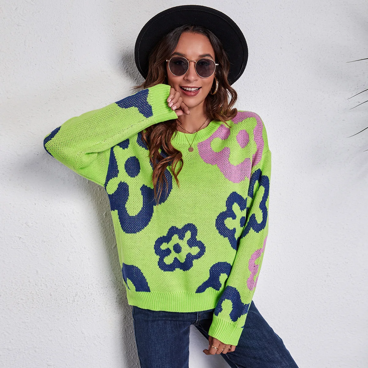 Custom logo knitted top knitwear soft Long Sleeve Loose Floral Jacquard Drop Shoulder pullover Knit Women Sweater