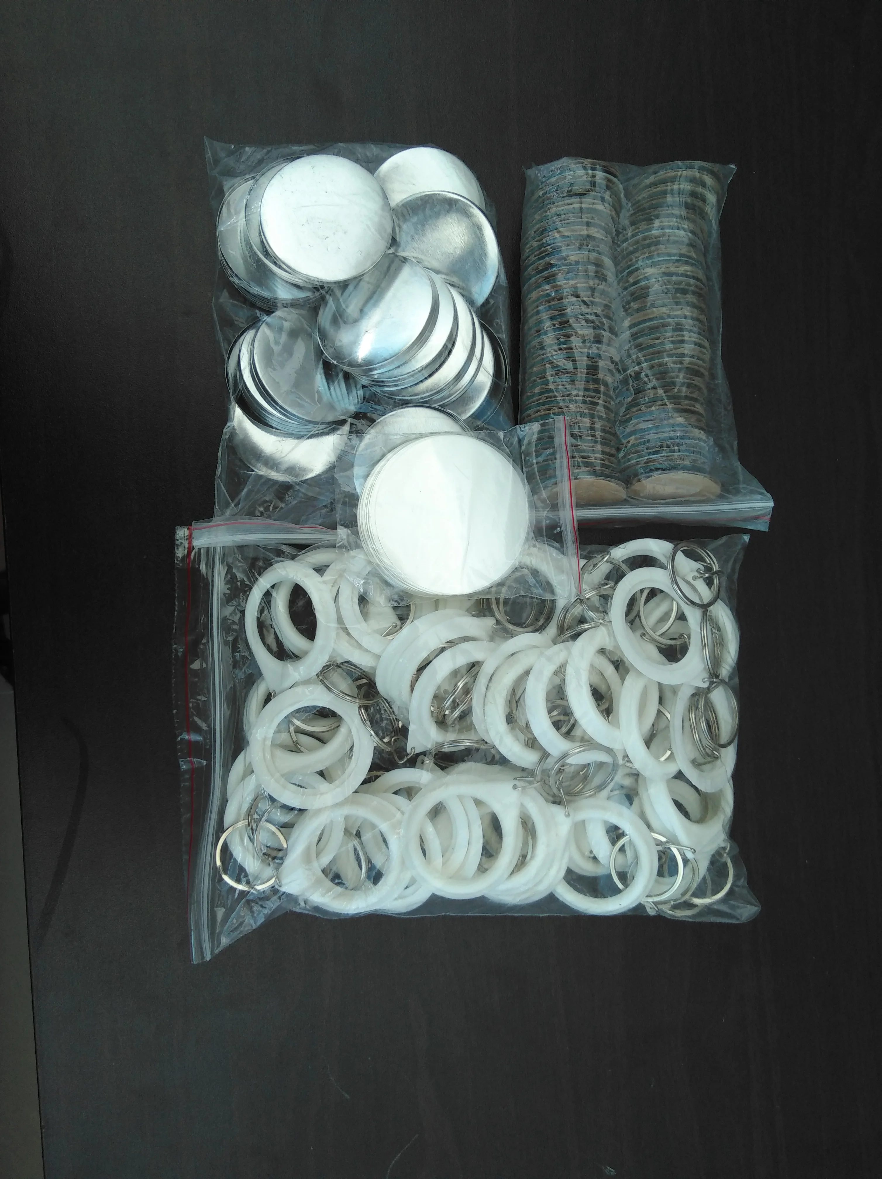 Customized DIY Metal Keychains round Brass Zinc Alloy Beer Bottle Opener Light Keychain with UV Printed Digital Button