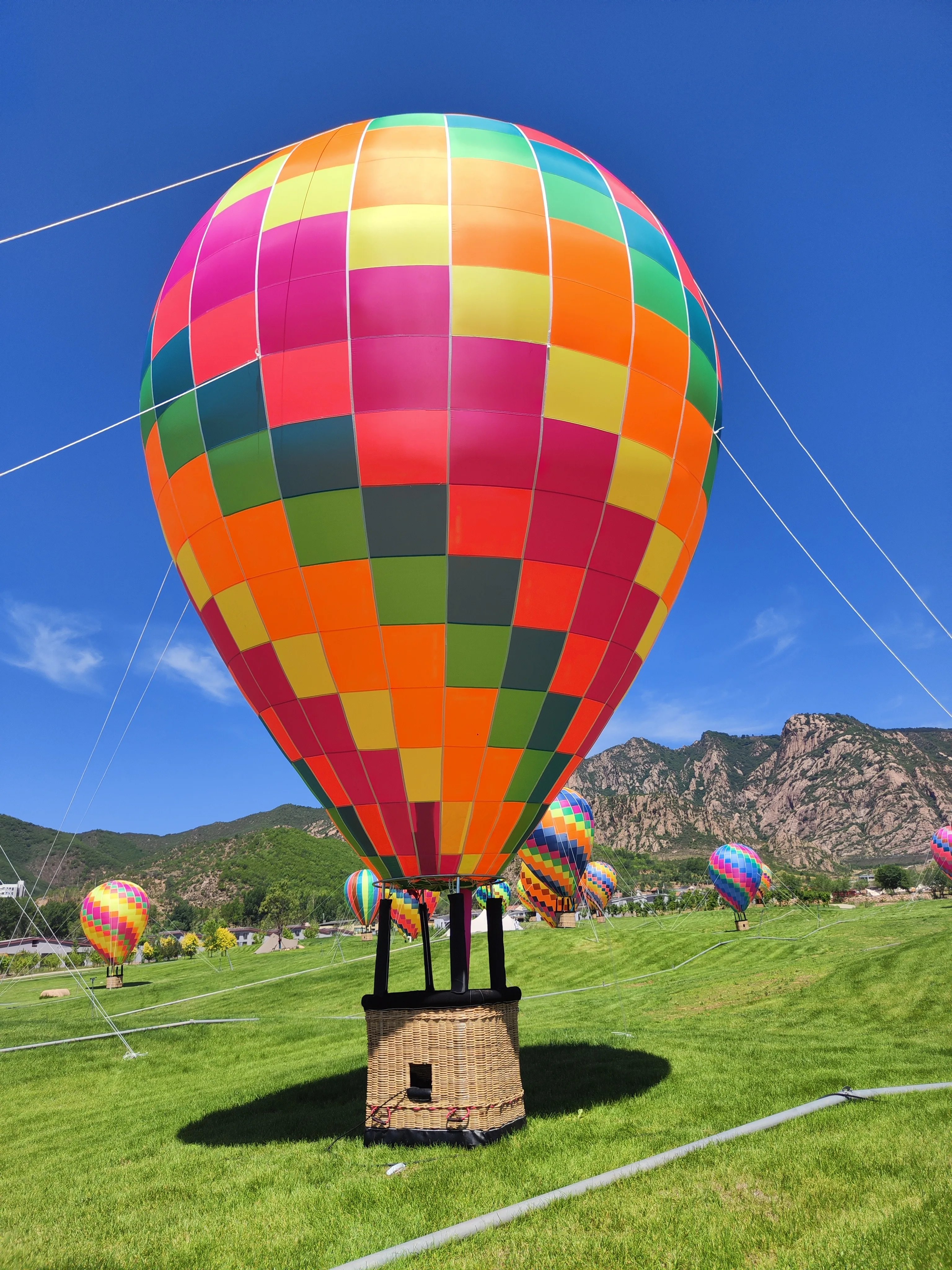 Hot Air Balloon Inflatables Outdoor Event Party Tent Arch Support Video Phone Model Hot Air Balloon