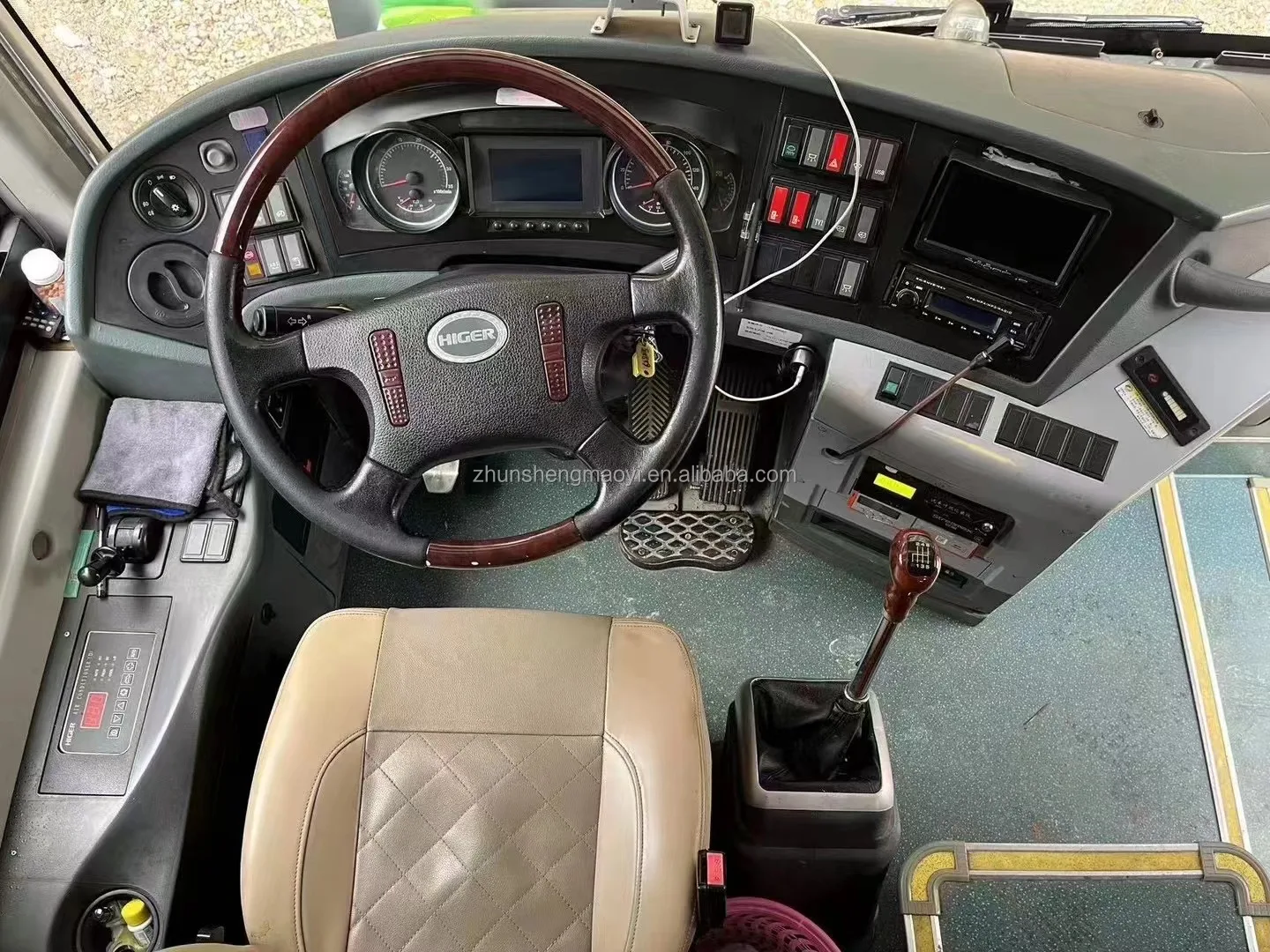 Promotion Hot Sale of Out-of-print Quality Bus 38 Used Hage Bus