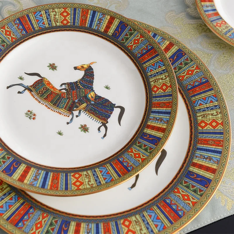 Hot Selling 4pcs Nordic Luxury War Horse Dining Room Sets Porcelain Dishes Plates With Gift Box