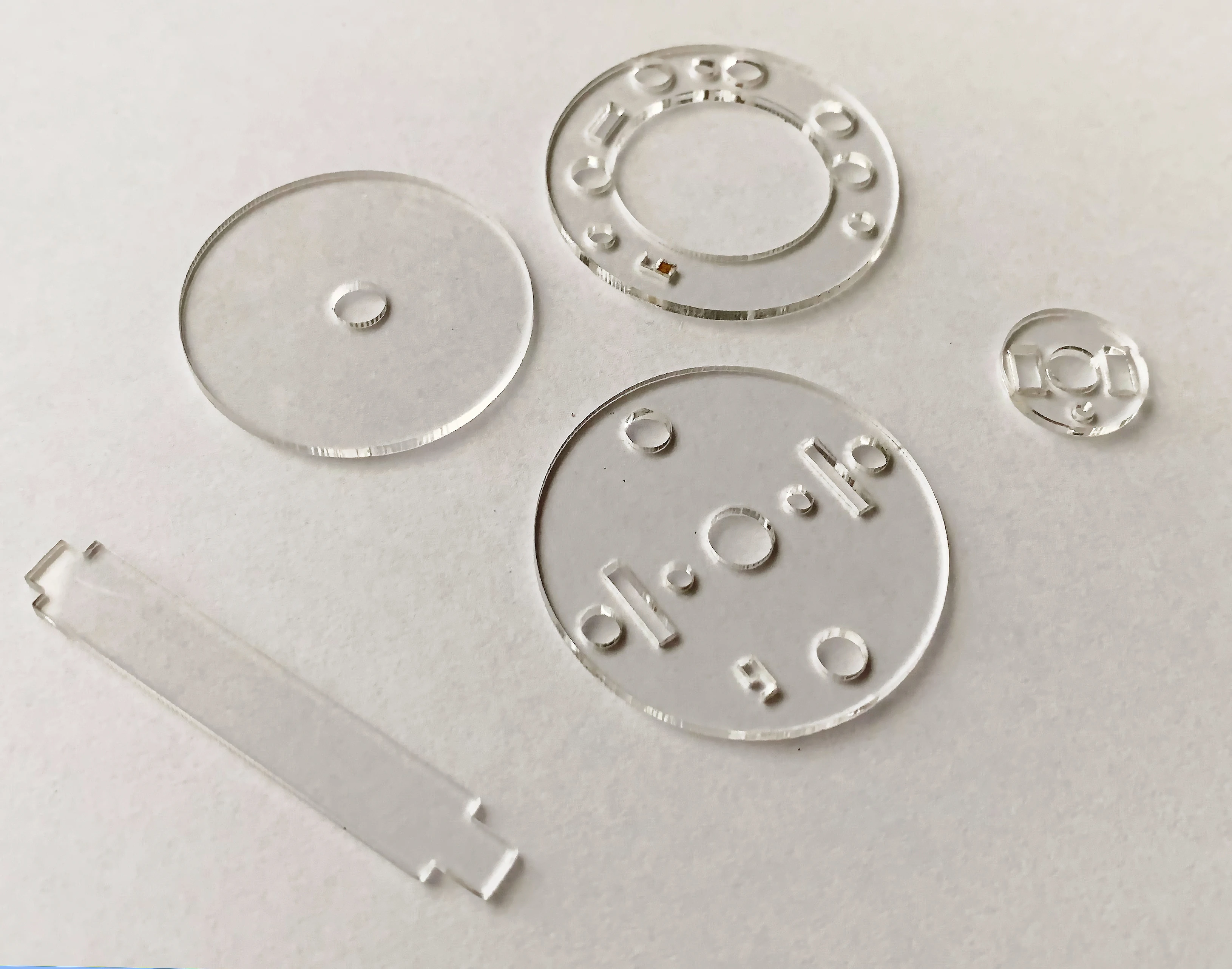 Plastic Parts Custom Fabrications & Machining PEGT/ PEEK/PP/PVC /POM/PC/ACRYLIC/plexiglass Laser Cut Services