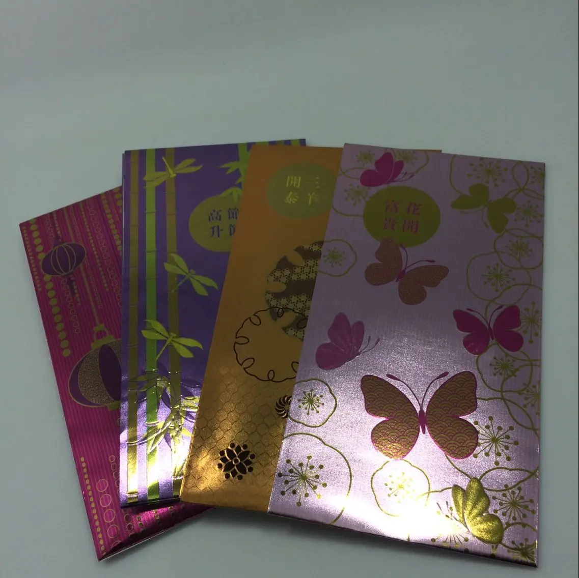 
 Золотой штампованный логотип Hong Bao на заказ для китайского Нового года, красный конверт Lucky Money/красный пакет с пятнами УФ  