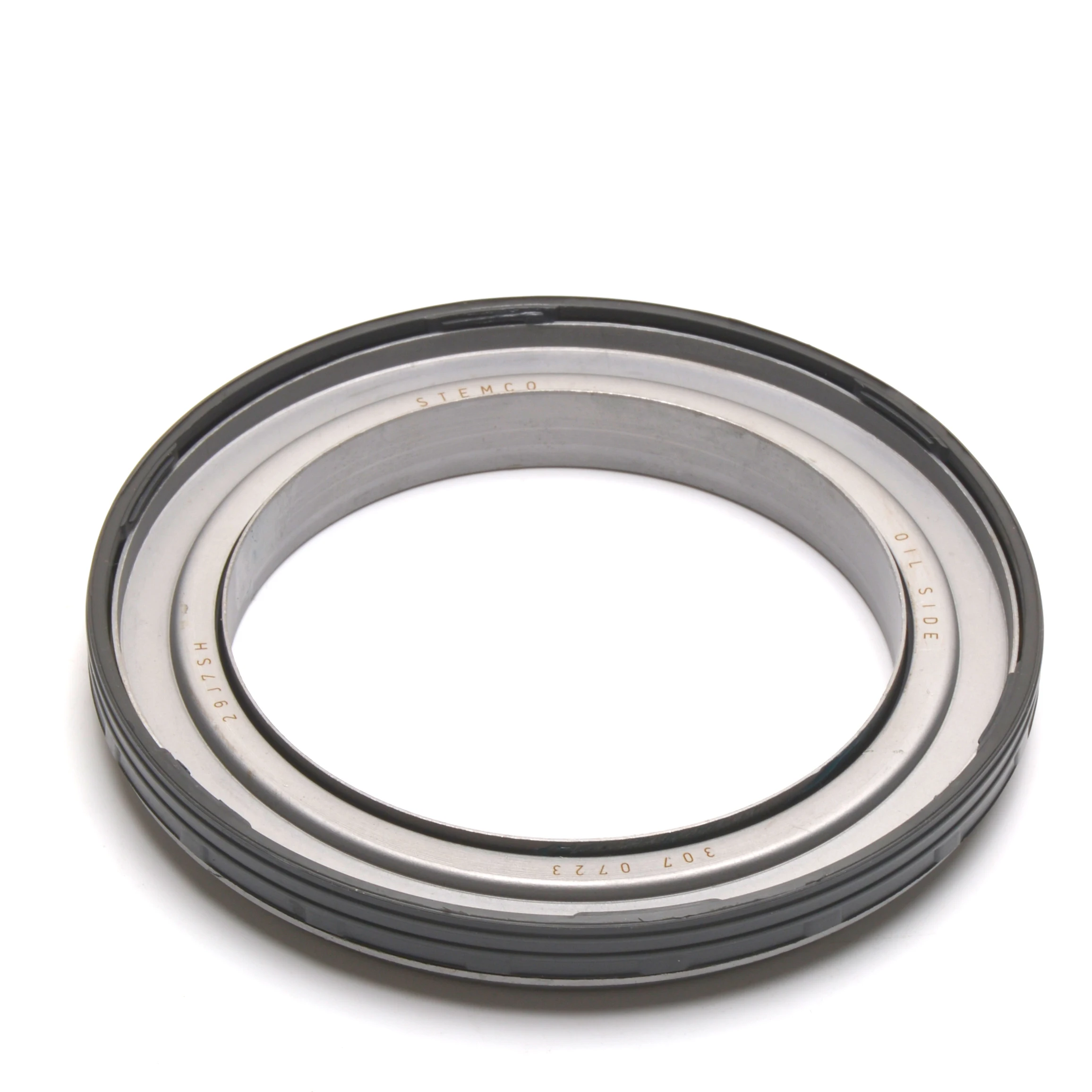 Heavy Truck Oil Seal Hub Model 307-0723NBR Material Auto Partsfor Fuhua Car Rear Wheel 108*152.5*16/18