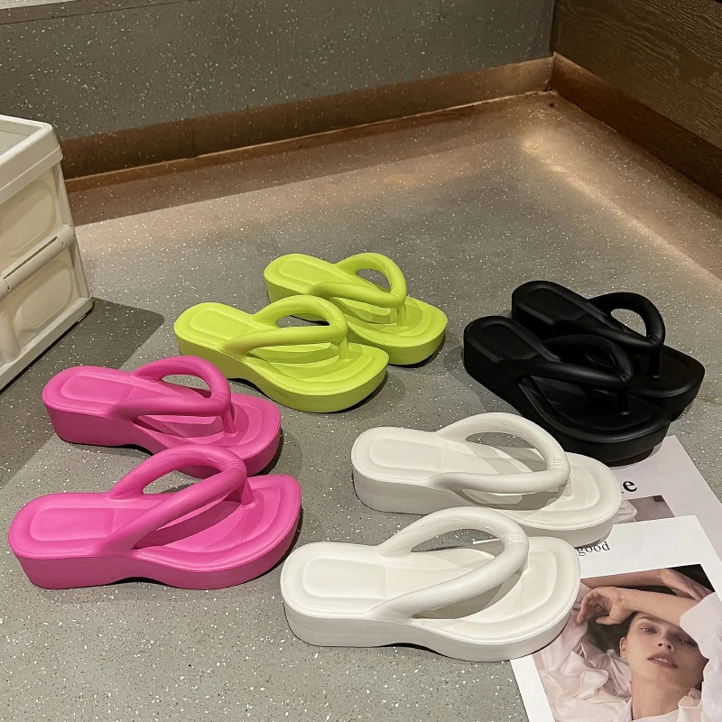 Factory Sale Various Flip-Flops Ladies Shoes Slippers Design Summer Outdoor Beach Slippers Flip Flops