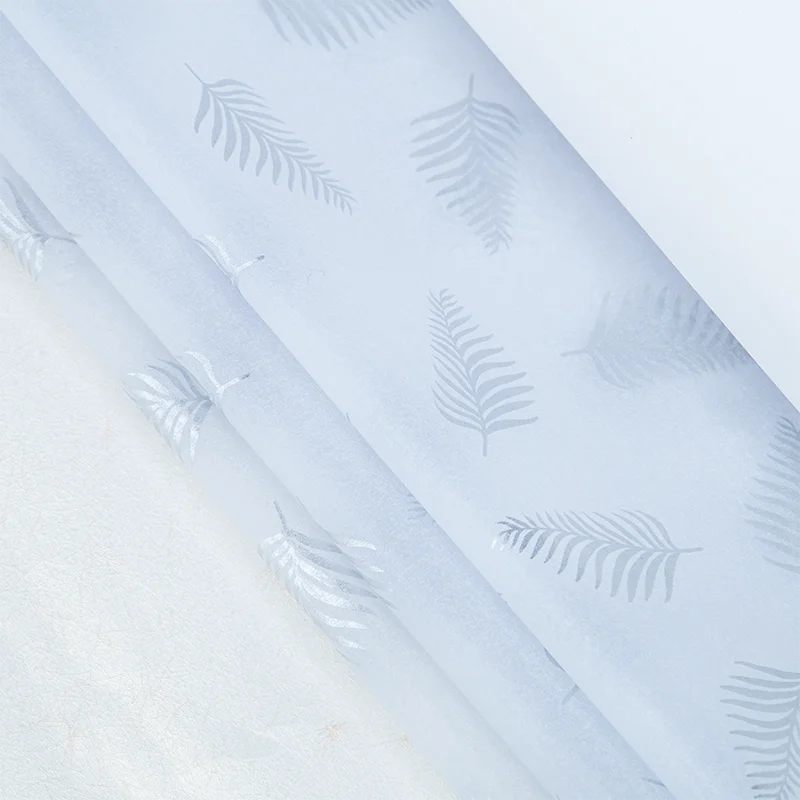 Print Sliver Logo White 50*70cm Tissue Flower Bouquet Metallic 17gsm Wrapping Paper For Shoes And Clothing