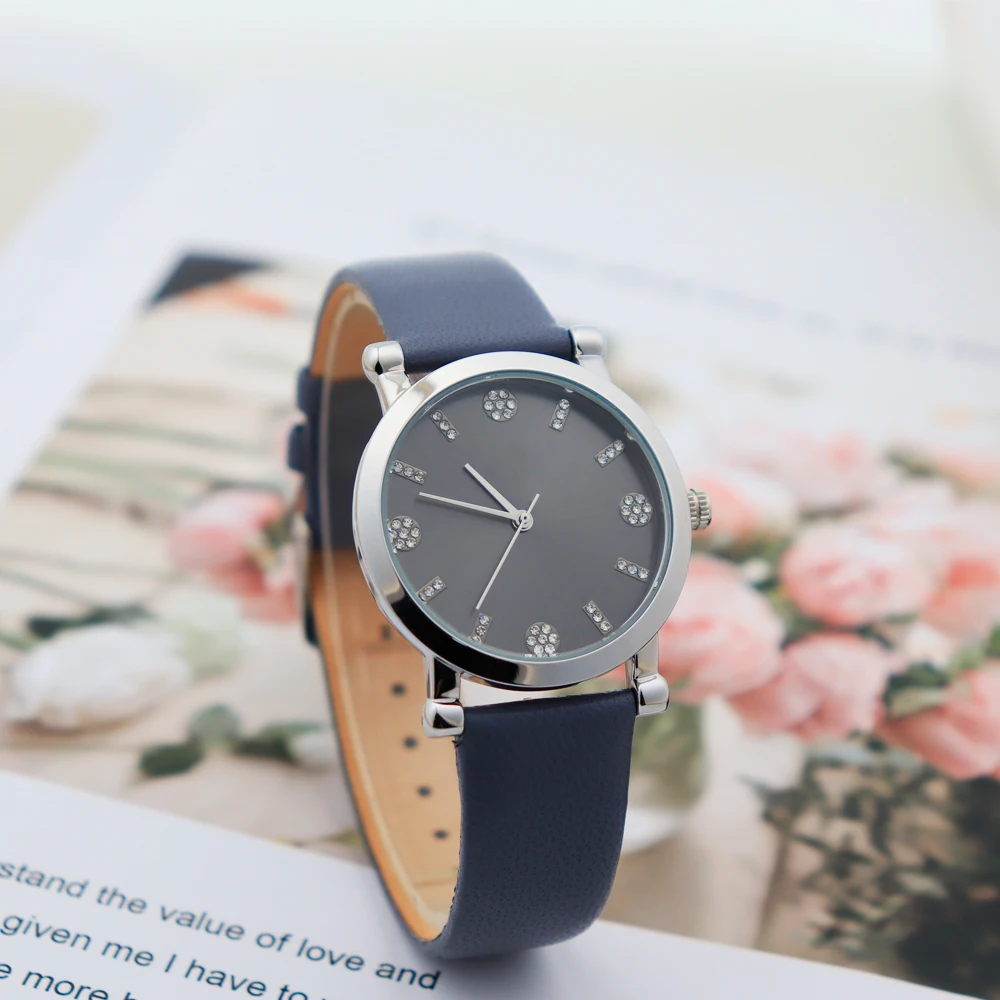 Factory customized Silver gray leather band alloy case waterproof quartz movement cheap lady watches
