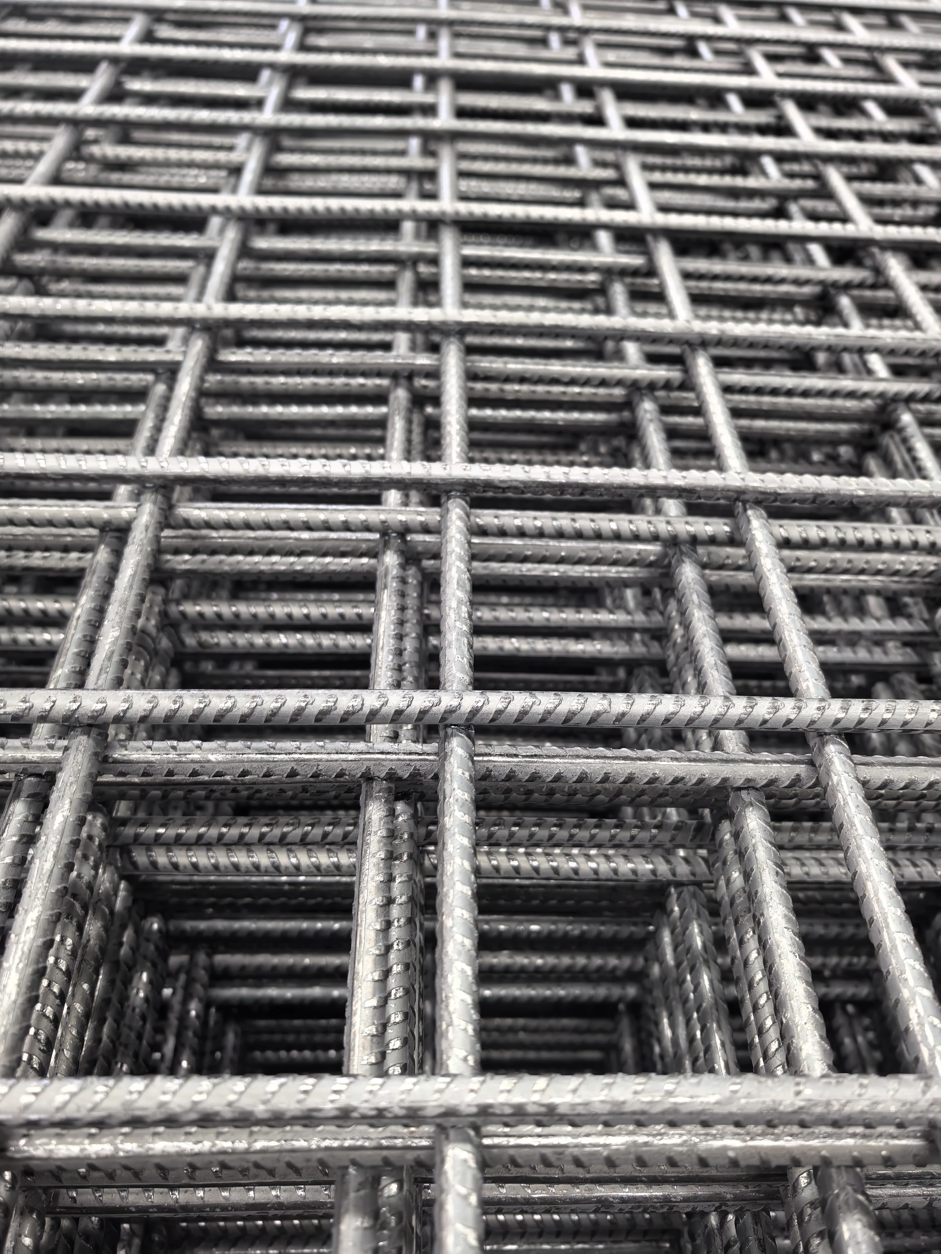 6MM-12MM High-strength Building Material Steel Bar Welded Mesh For Concrete Reinforcement In High-speed Railway Construction