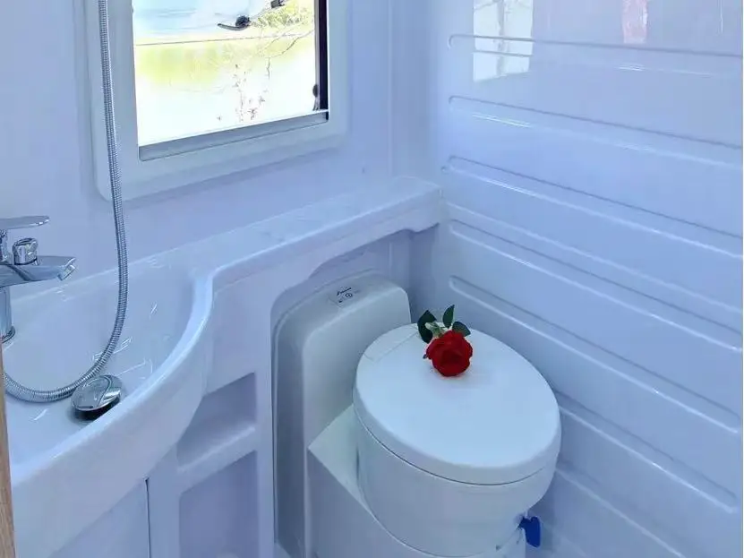 smart folding mini sink RV motorhomes caravan  plastic Foldable Bathroom folding Sink with  faucet  corner sink